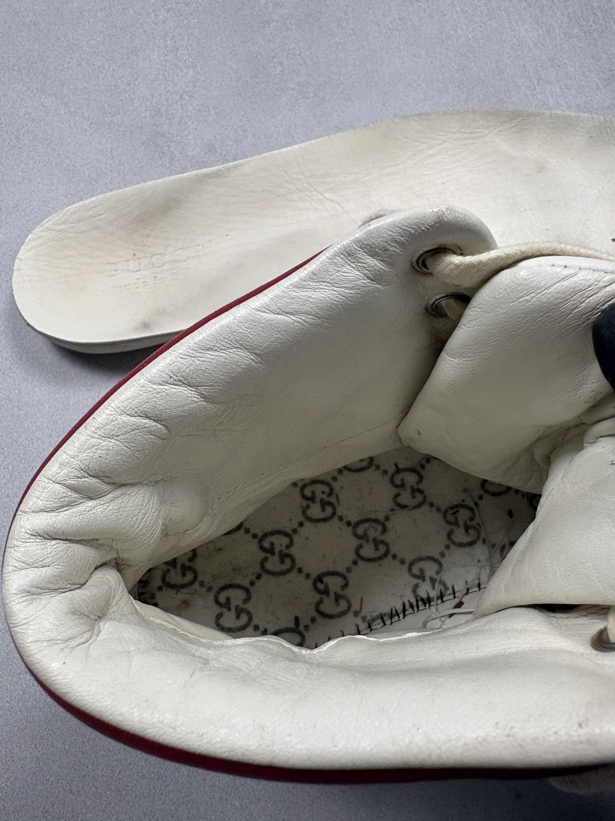 Gucci Gucci Praga Karibu Leather High Top Sneakers Web Stripe 28.5 Size US 11 / EU 44 - 14 Thumbnail