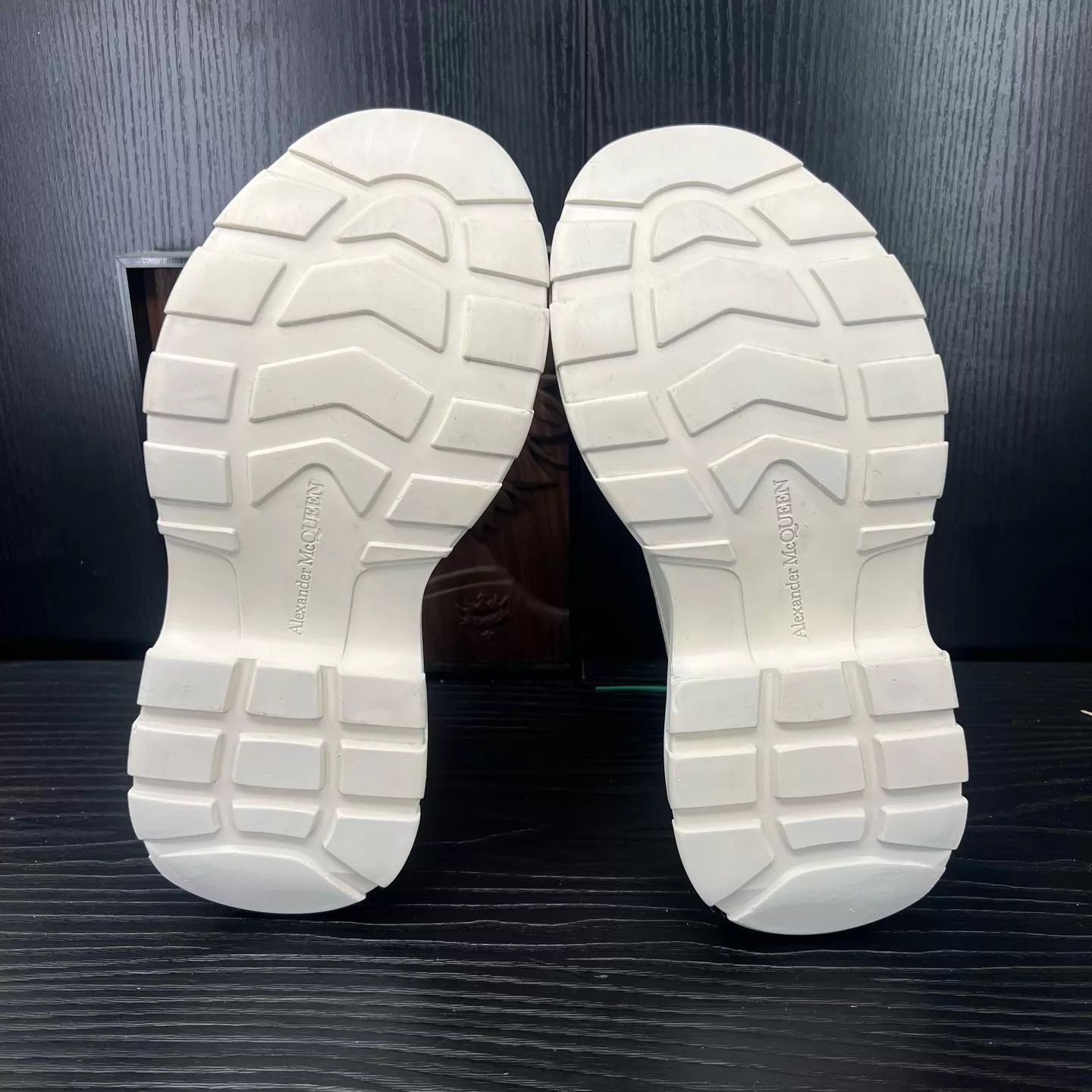 Alexander McQueen Alexander McQueen White Martin Boots 37 Size US 6.5 / IT 36.5 - 7 Thumbnail