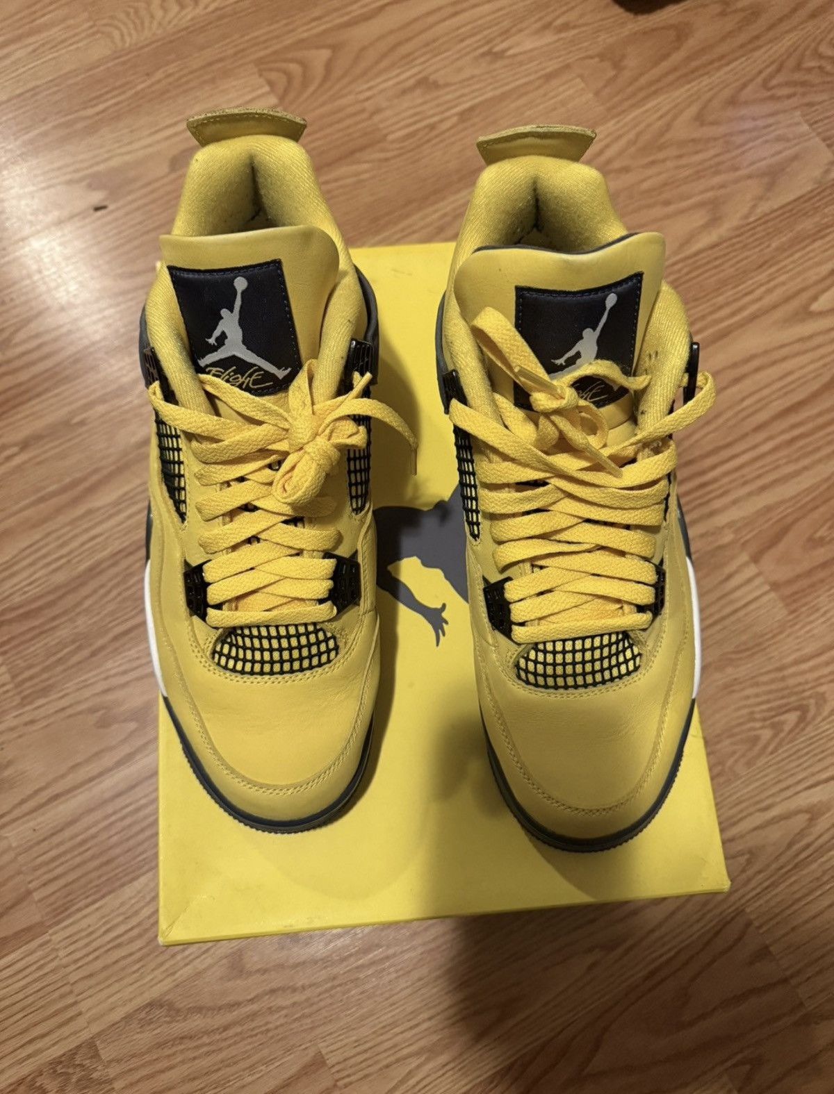 Jordan Brand Lighting 4s jordans Size US 10 / EU 43 - 1 Thumbnail
