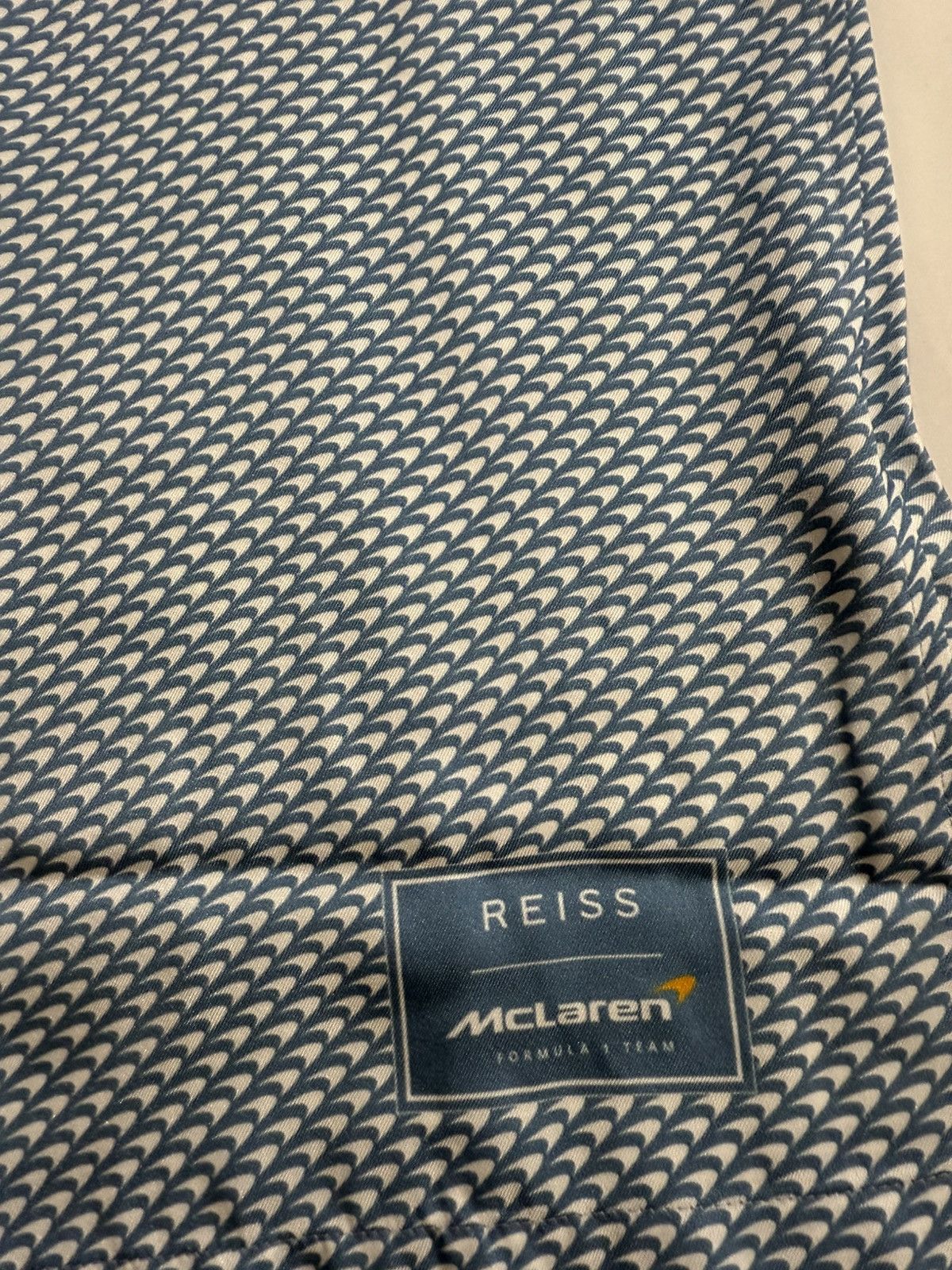 Reiss MCLAREN F1 CUBAN COLLAR SHIRT IN AIRFORCE BLUE Size US L / EU 52-54 / 3 - 6 Thumbnail