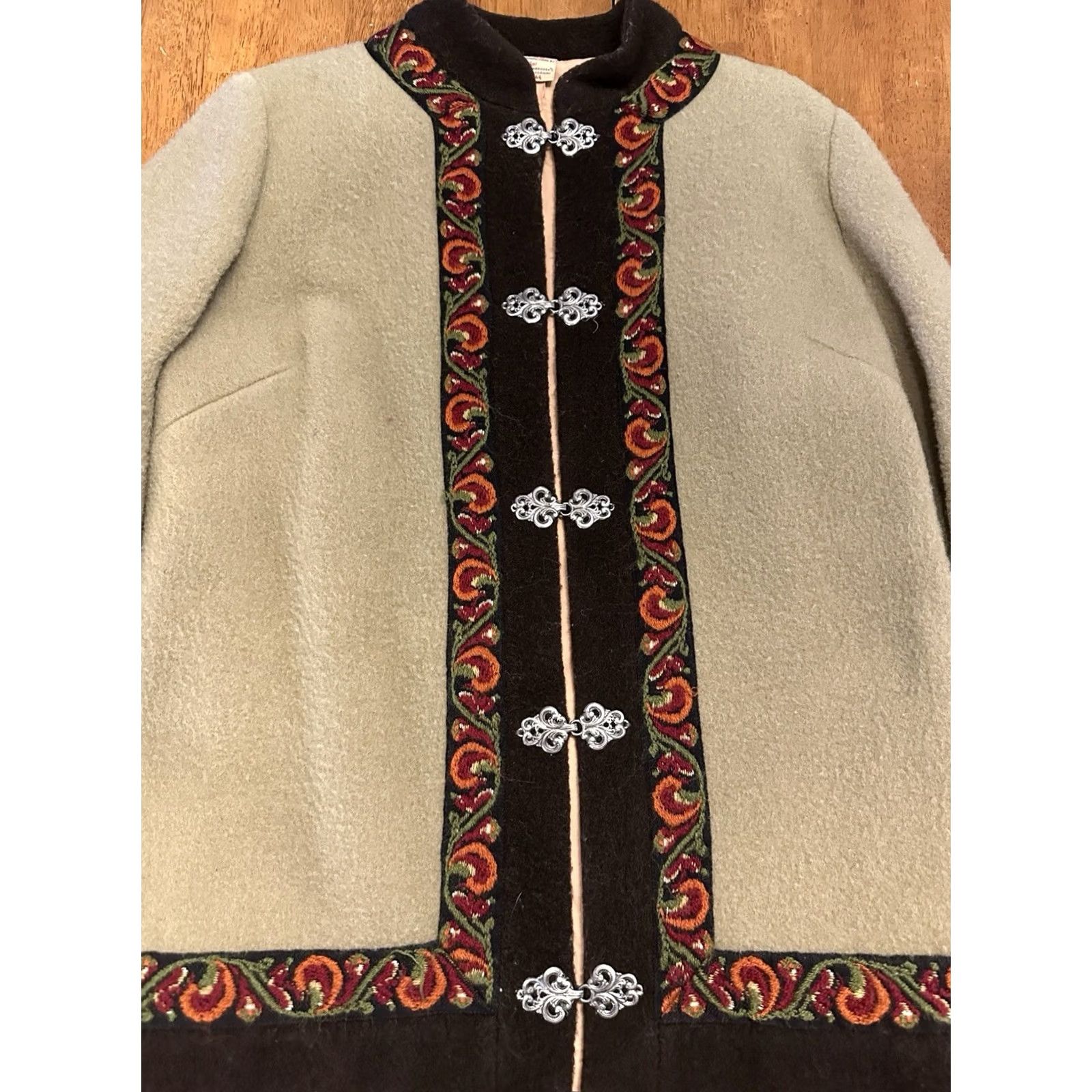 Vintage VINTAGE Firda Norway Wool Jacket Beige Clasp 80s M/L Size M / US 6-8 / IT 42-44 - 2 Thumbnail