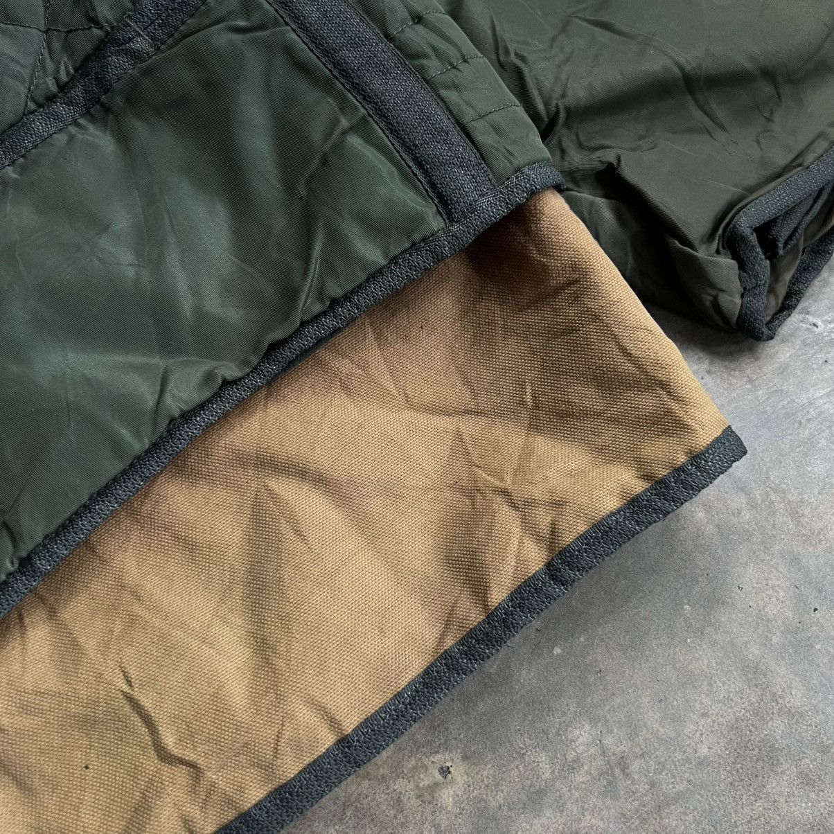 Chevignon 2000s Chevignon Quilted Fur Hoodie Parka Jacket Size US M / EU 48-50 / 2 - 6 Thumbnail
