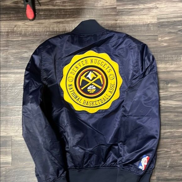 Pro Standard Men’s Denver Nuggets licensed special edition, Satin Bomber Size US XXL / EU 58 / 5 - 2 Thumbnail
