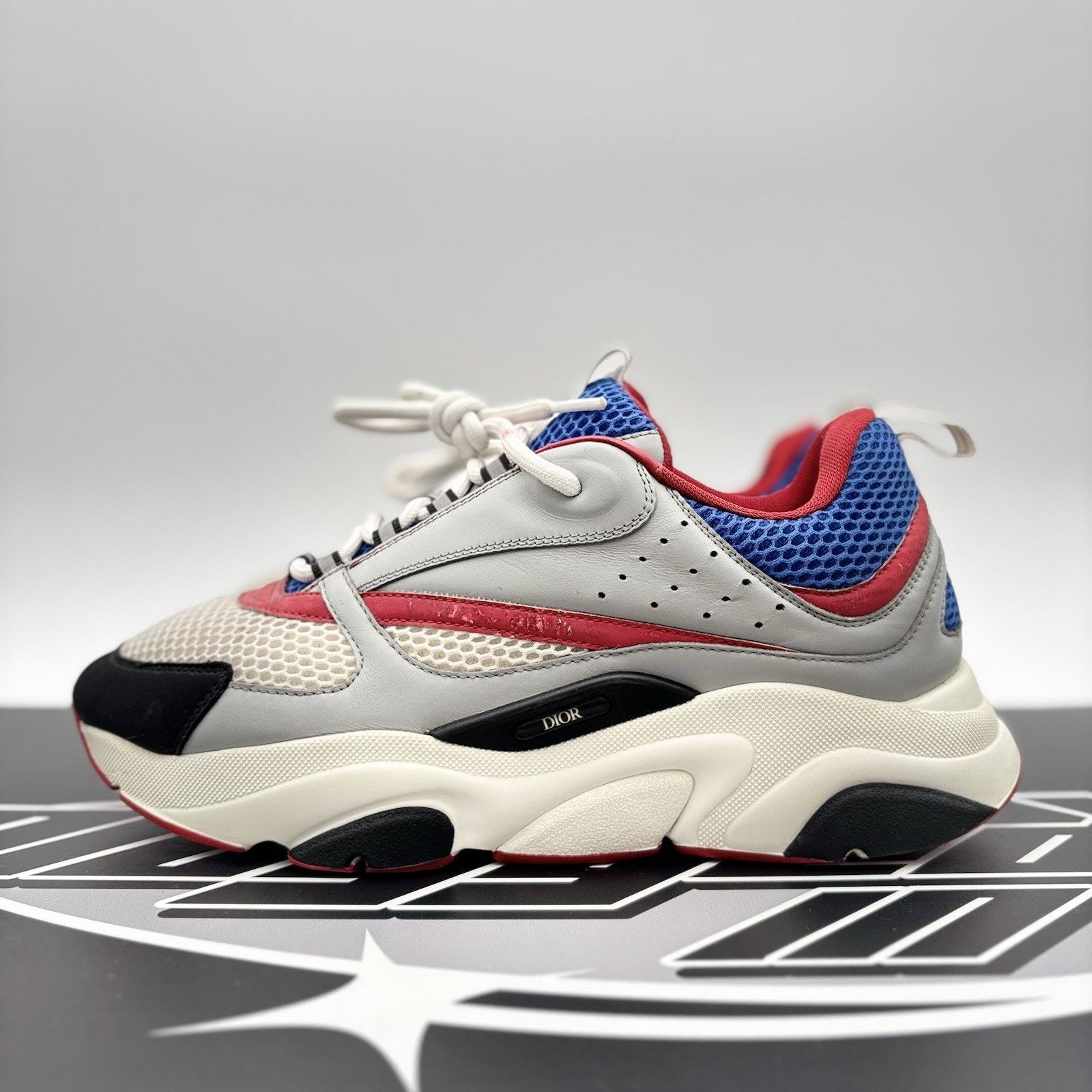 Dior Dior B22 Sneaker ‘ Gray, Red, Blue ‘ | GREAT CONDITION! Size US 11 / EU 44 - 1 Thumbnail