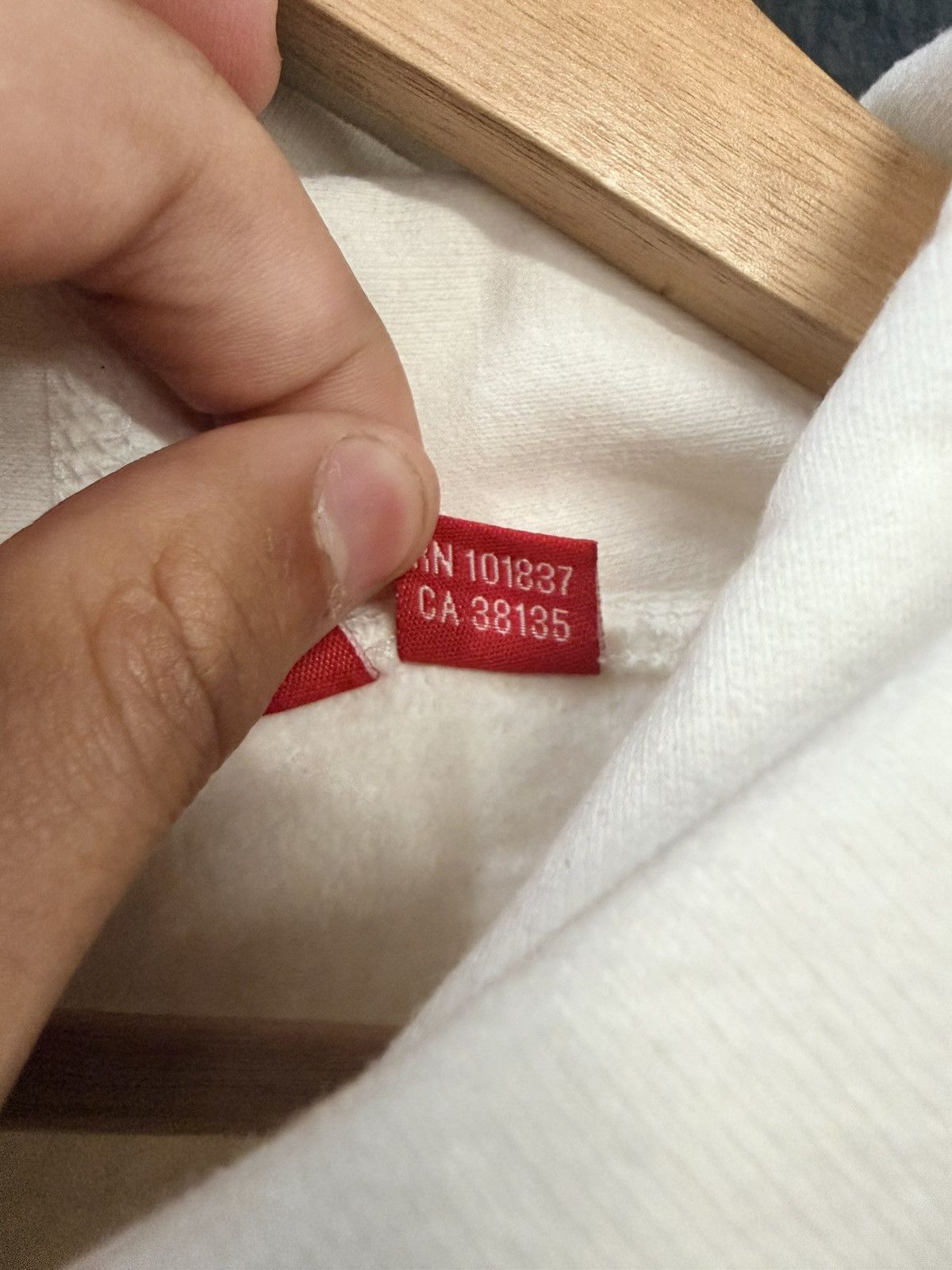 Supreme Supreme small box logo hoodie Size US M / EU 48-50 / 2 - 6 Thumbnail