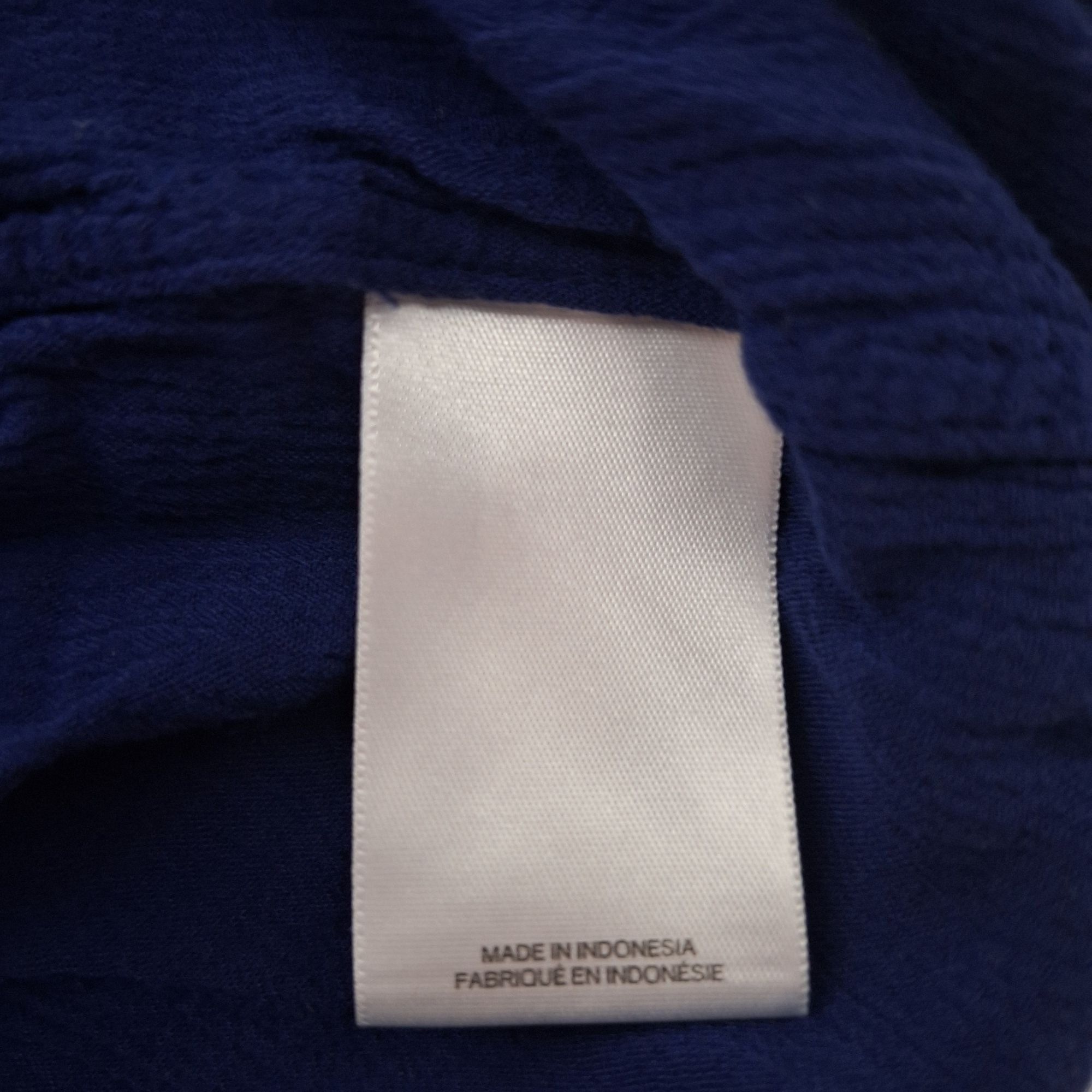 Express Express Royal Blue V-Neck Button Front Tie Front Rayon Blous Size XL / US 12-14 / IT 48-50 - 5 Thumbnail