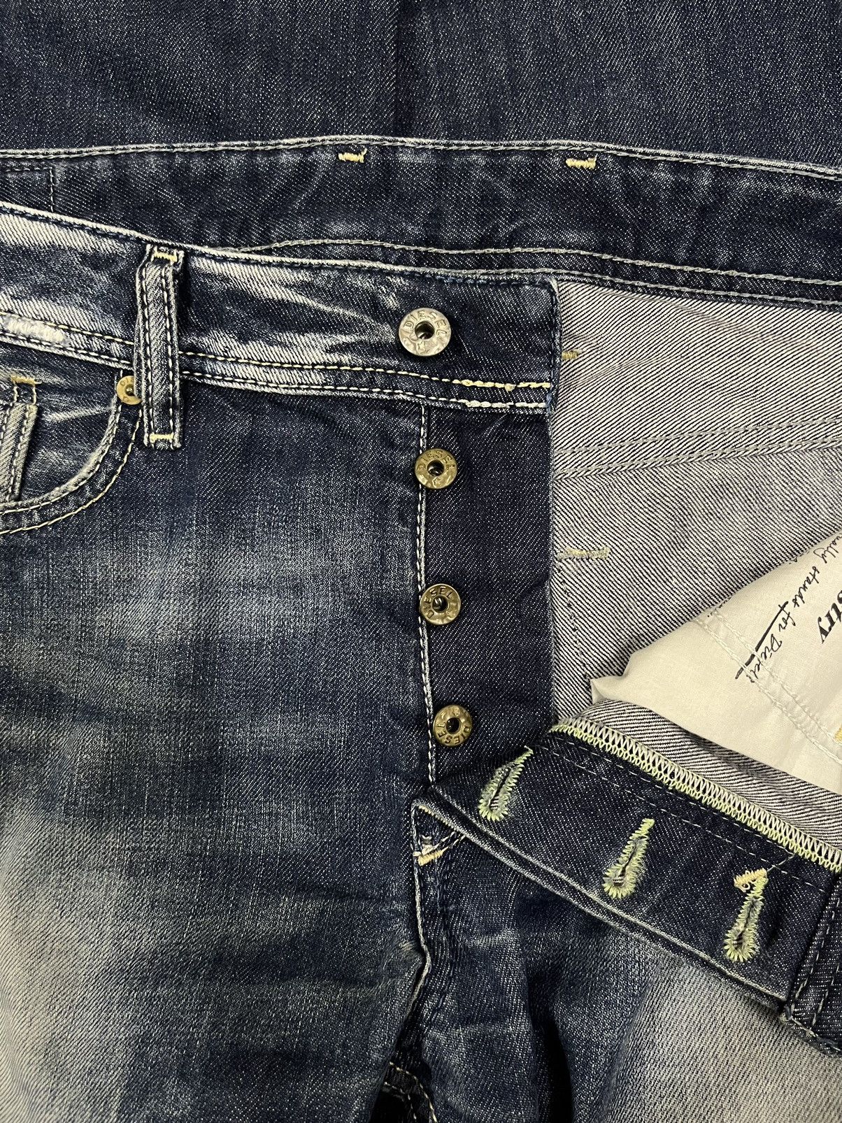 Diesel Vintage Diesel “Waykee” Regular Straight Distress Blue Jeans Size US 34 / EU 50 - 11 Thumbnail