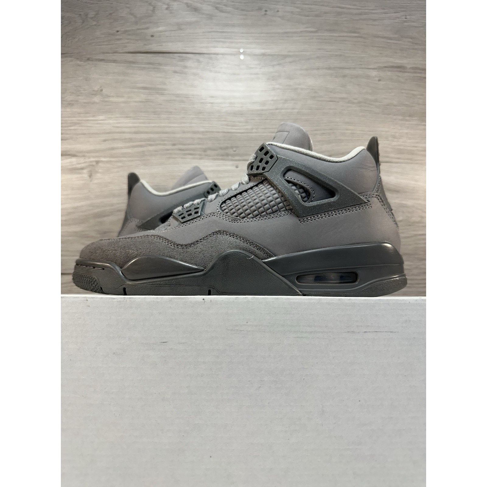 Jordan Brand Air Jordan 4 Retro SE Wet Cement - Size 8 Size US 8 / EU 41 - 1 Thumbnail