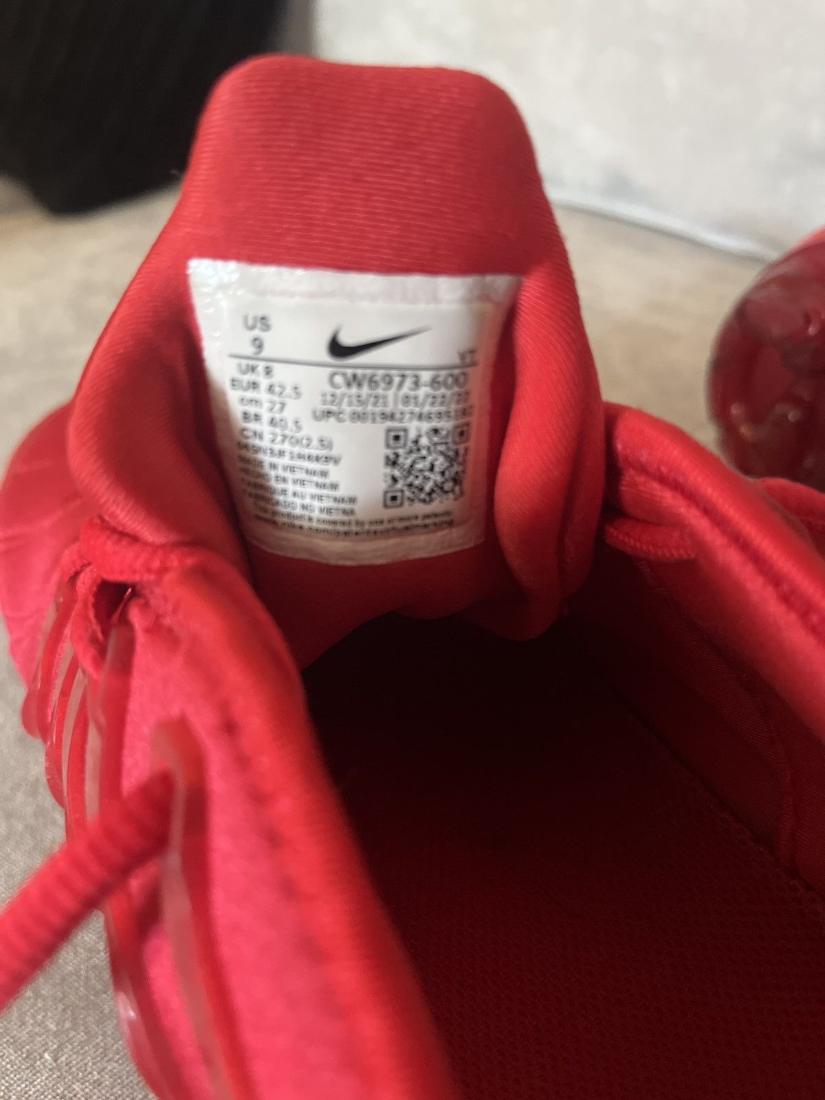 Nike Nike Air VaporMax All Red Size US 9 / EU 42 - 4 Thumbnail