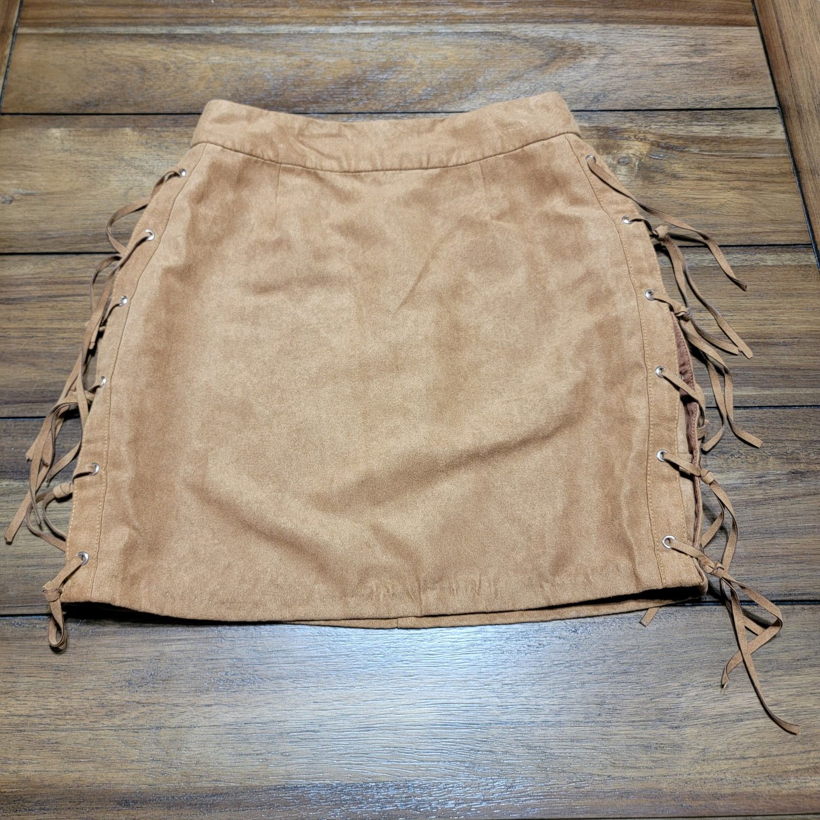 Other Charlotte Russe Faux Suede Mini Skirt w/ Side Fringe - Small Size 24" / US 00 / IT 34 - 1 Thumbnail
