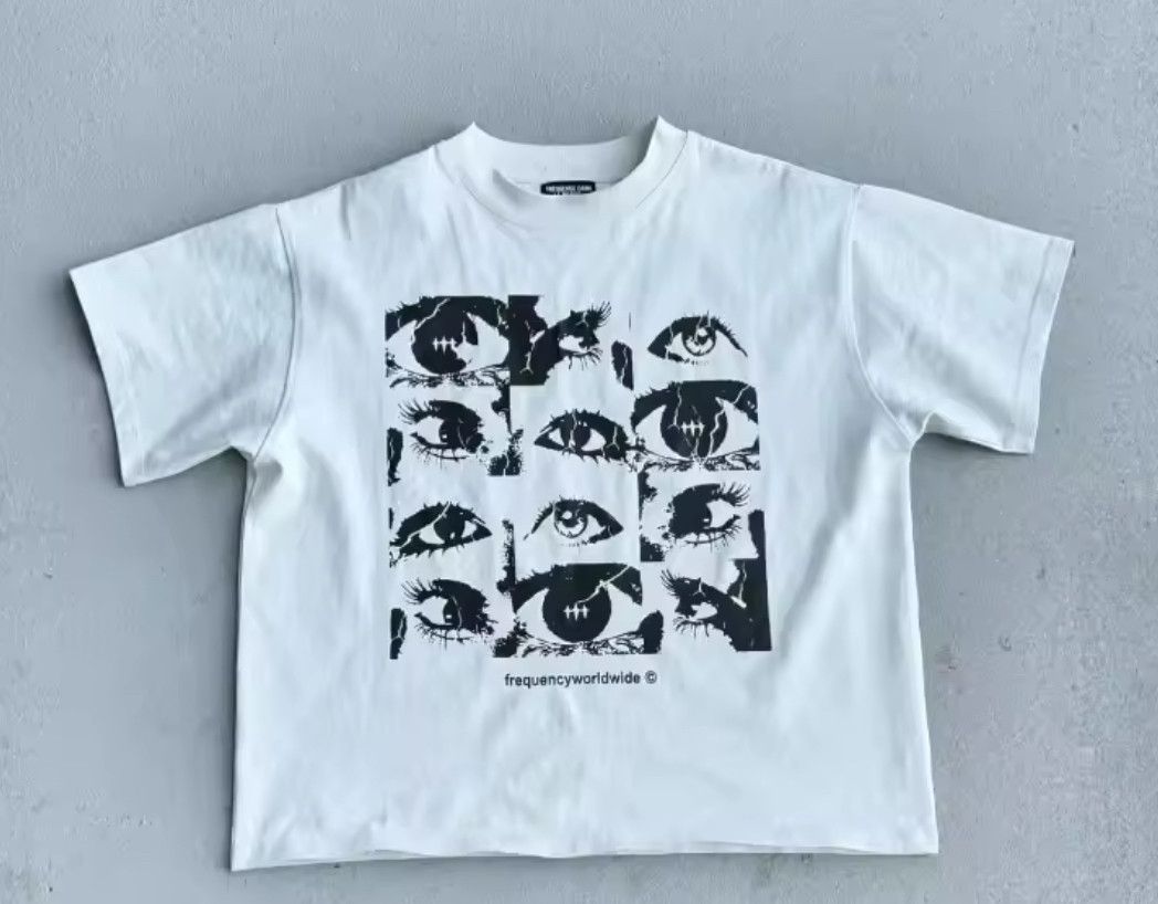 Japanese Brand Gothic Streetwear World Eye Iris T-Shirt Graphic Tees Size US XXL / EU 58 / 5 - 1 Thumbnail