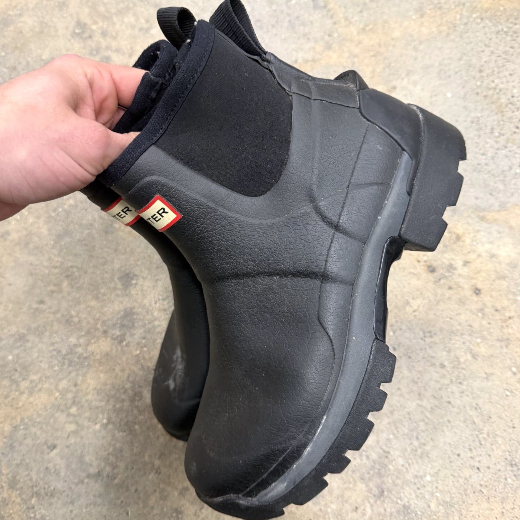 Hunter Hunter Original Field Balmoral Chelsea Rain Boot Womens Size 8 Black RIP TEAR Waterproof Rubber Outdoor Fall Winter Spring Chelsea Boot (Pre-owned) Size US 6 / IT 36 - 6 Thumbnail