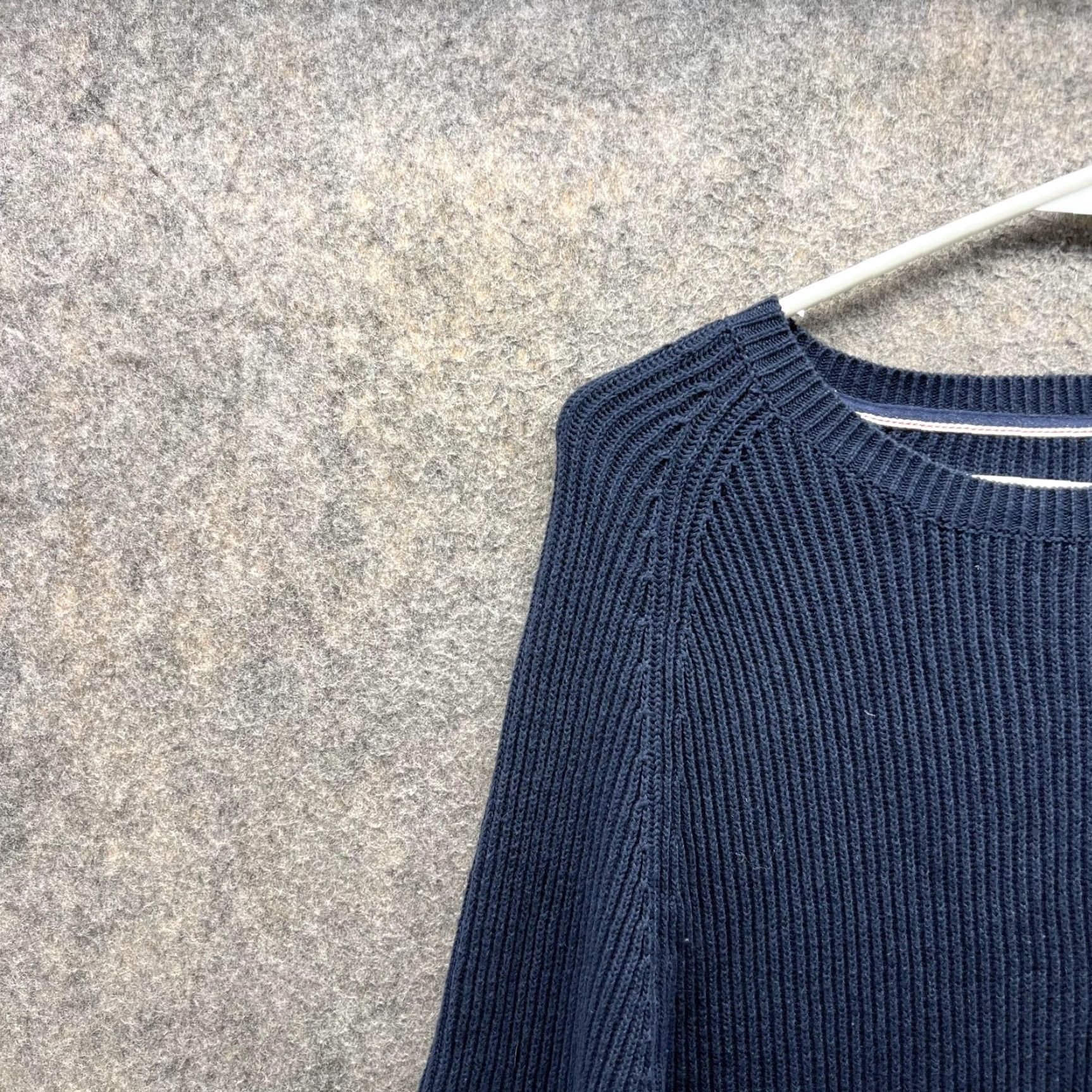 Levi's VINTAGE Levi's Sweater Men Medium Blue Navy Pullover Crewneck Knit Knitwear Long Sleeve Crew Neck All Seasons Logo Size US M / EU 48-50 / 2 - 3 Thumbnail