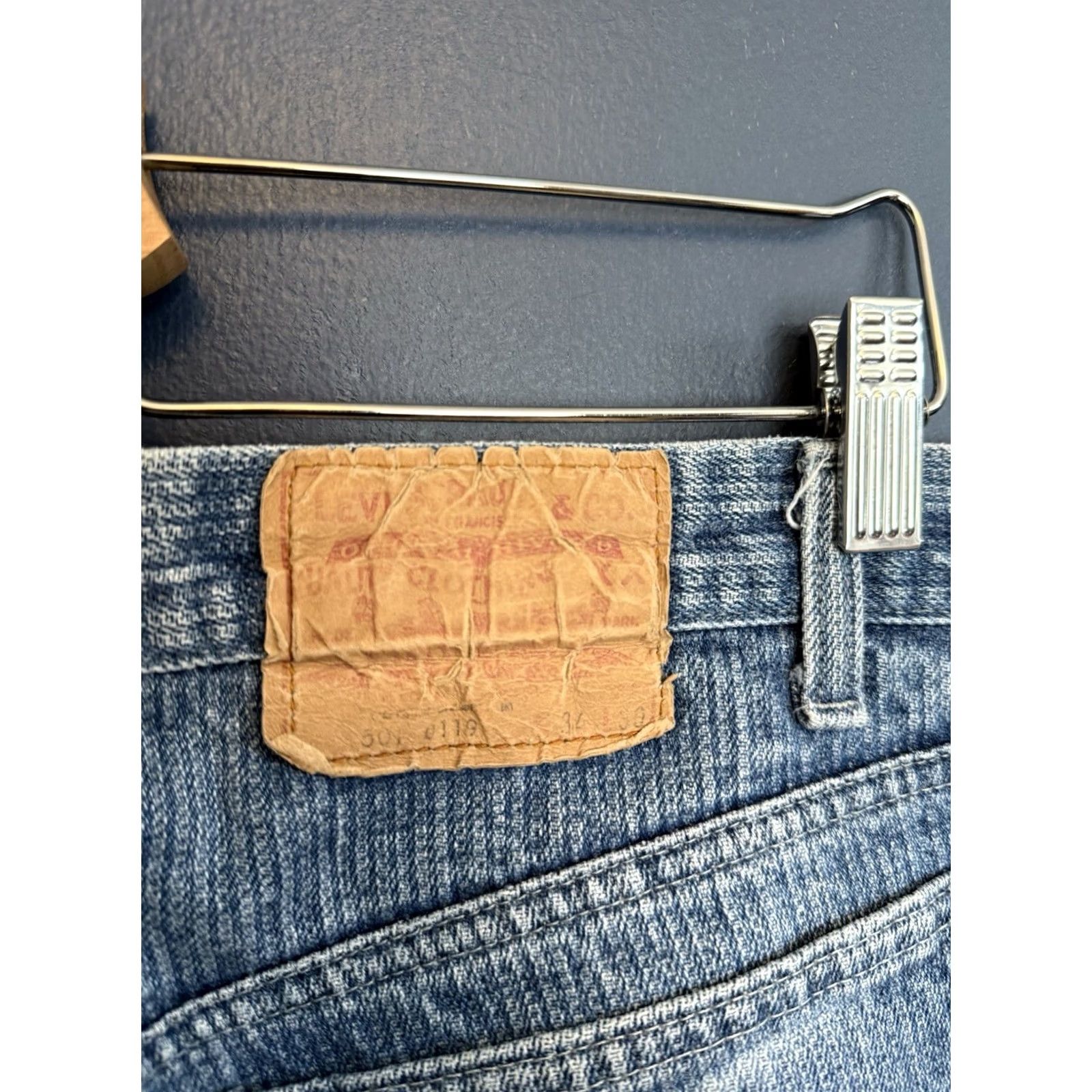 Levi's VINTAGE Levi's 501 Jeans Denim Pants Button Fly Size 34/30 USA Made Men Blue 80s Straight Jeans Womens Mens Size US 34 / EU 50 - 3 Thumbnail