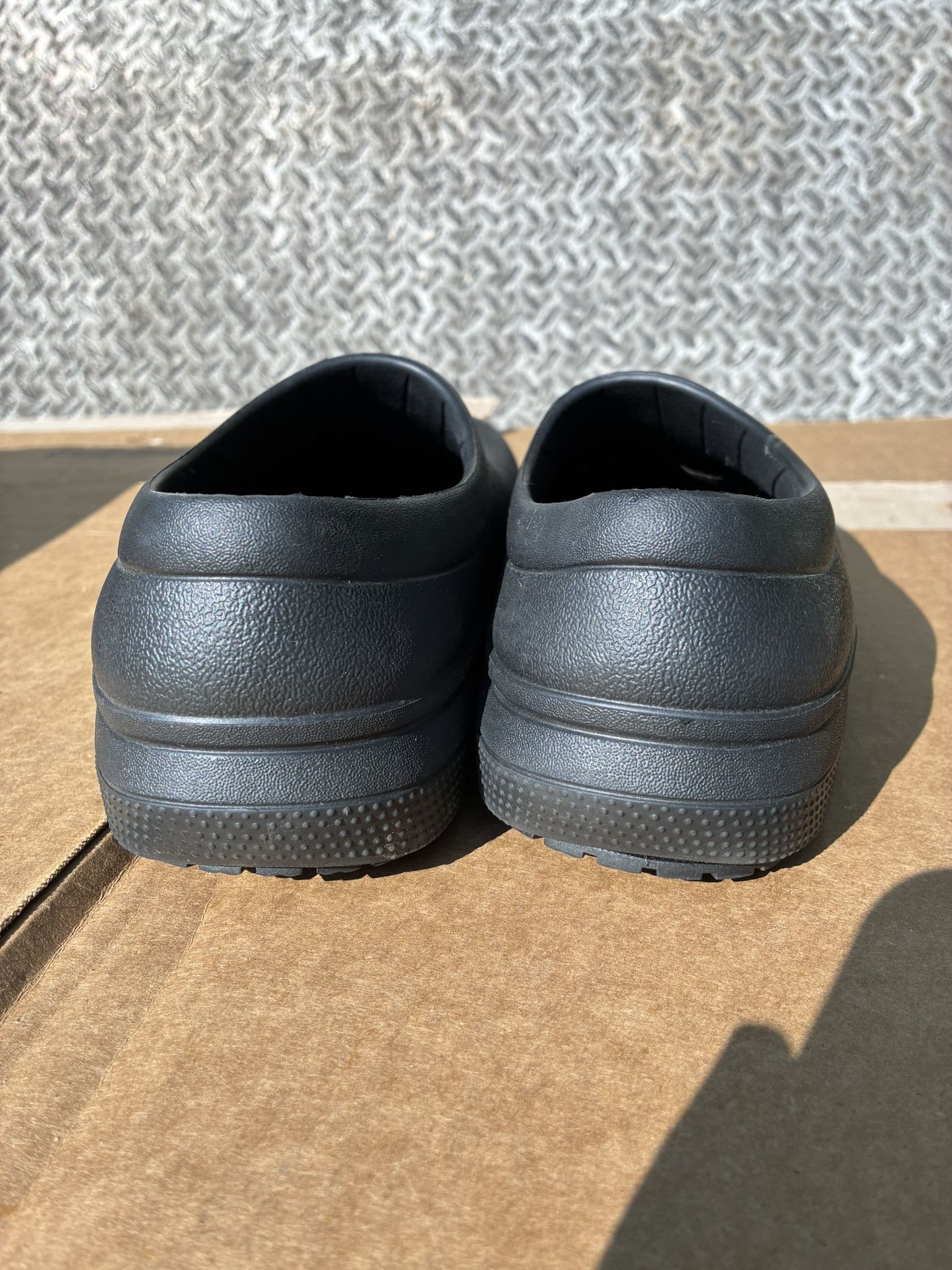 Crocs Crocs Slip Resistant Clog Black Non Slip Dual Comfort Size US 8 / IT 38 - 3 Thumbnail