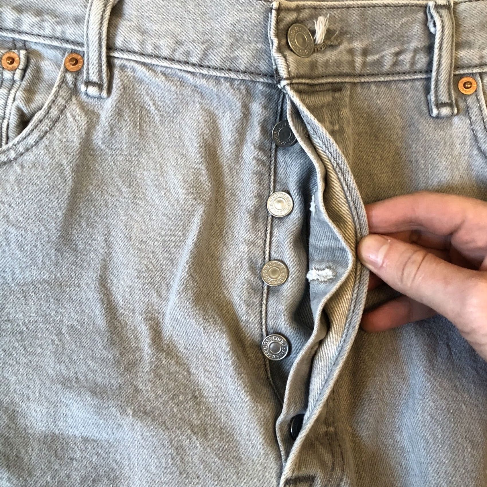 Levi's Levi's Men's 501 XX Gray Straight Button Fly 5 Pocket Jeans Size 40x30 Size US 40 / EU 56 - 5 Thumbnail