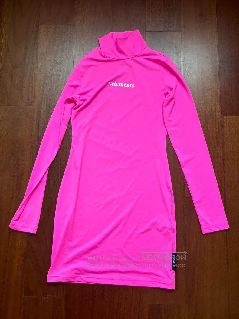 Vetements Vetements Pink Logo Dress Size S / US 4 / IT 40 - 1 Thumbnail