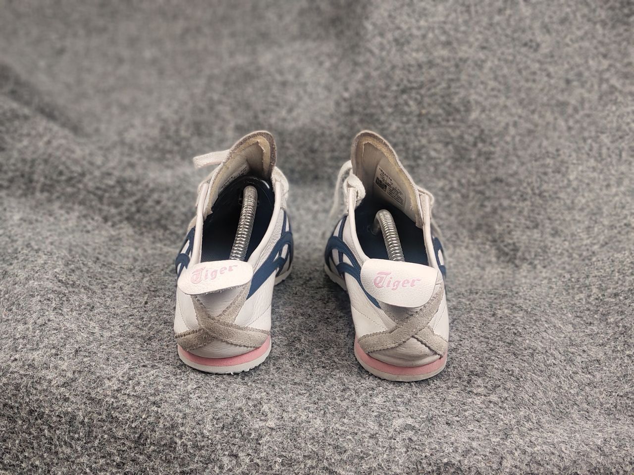 Asics Vintage Asics Onitsuka Tiger Mexico 66 Japan Sneakers Y2K Size US 7 / IT 37 - 13 Thumbnail