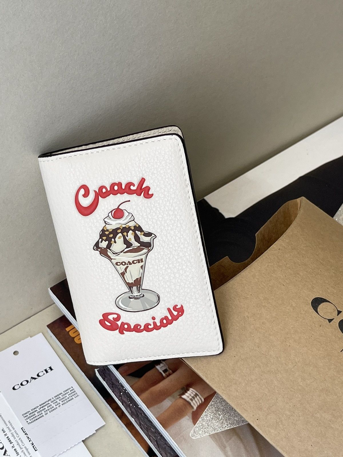 Coach (new+tag+box) Coach women bifold + card case leather wallet Size ONE SIZE - 9 Thumbnail