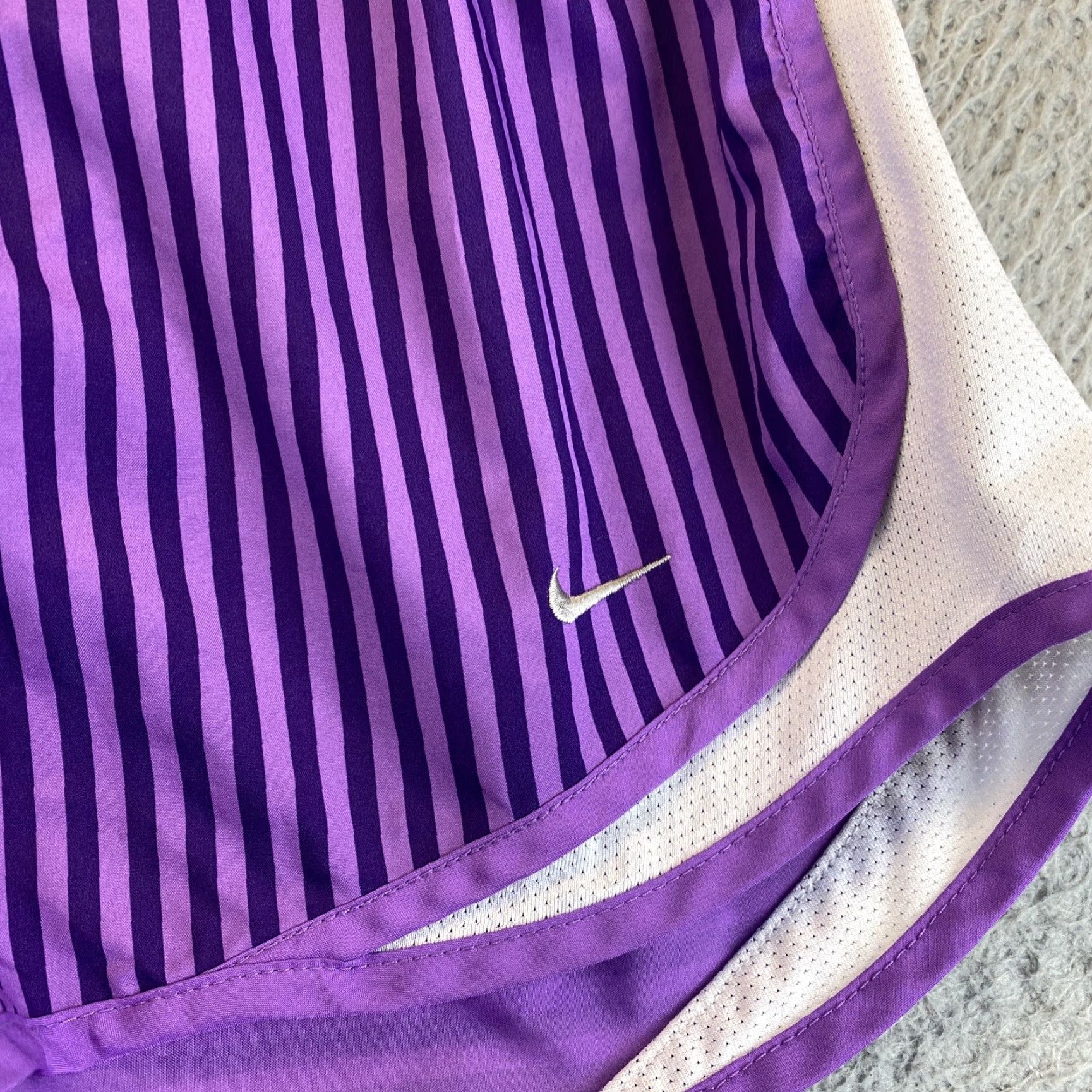 Nike Nike Dri-FIT Running Shorts S Purple White Women's Athletic Activewear Size 28" / US 6 / IT 42 - 2 Thumbnail
