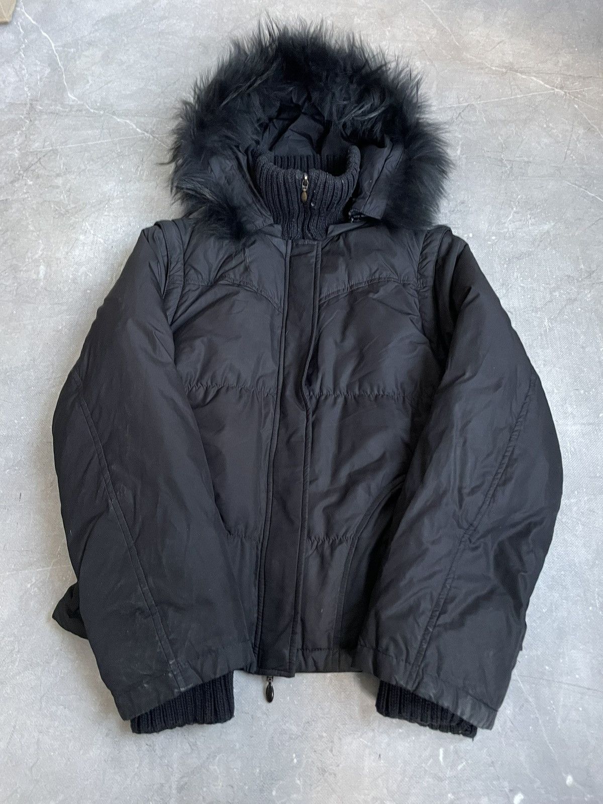 Hysteric Glamour Hysteric glamour style fur black down cropper bomber jacket Size US S / EU 44-46 / 1 - 5 Thumbnail