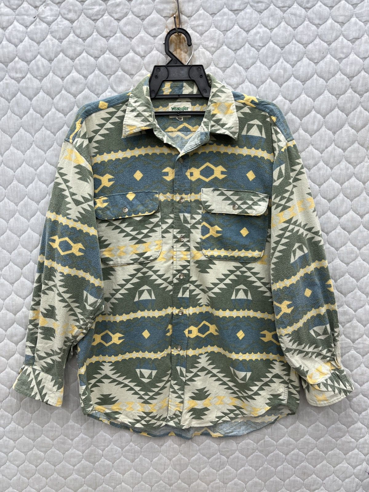 Vintage × Wrangler 🔥🔥🔥STEALS VTG WRANGLER NATIVE SHIRTS Size US M / EU 48-50 / 2 - 1 Thumbnail