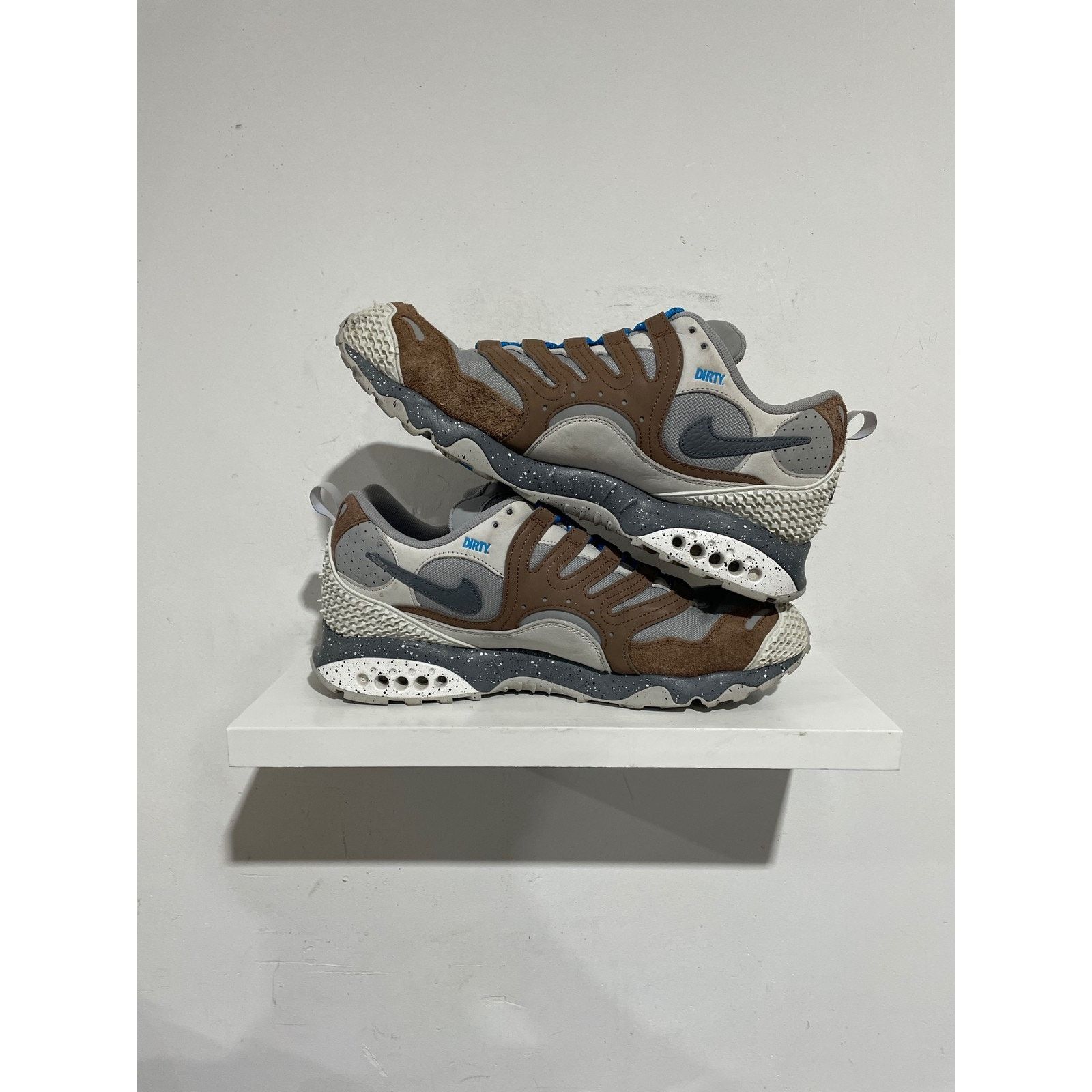 Nike NIKE AIR TERRA HUMARA UNDEFEATED BROWN SIZE 14 PREOWNED Size US 14 / EU 47 - 2 Thumbnail