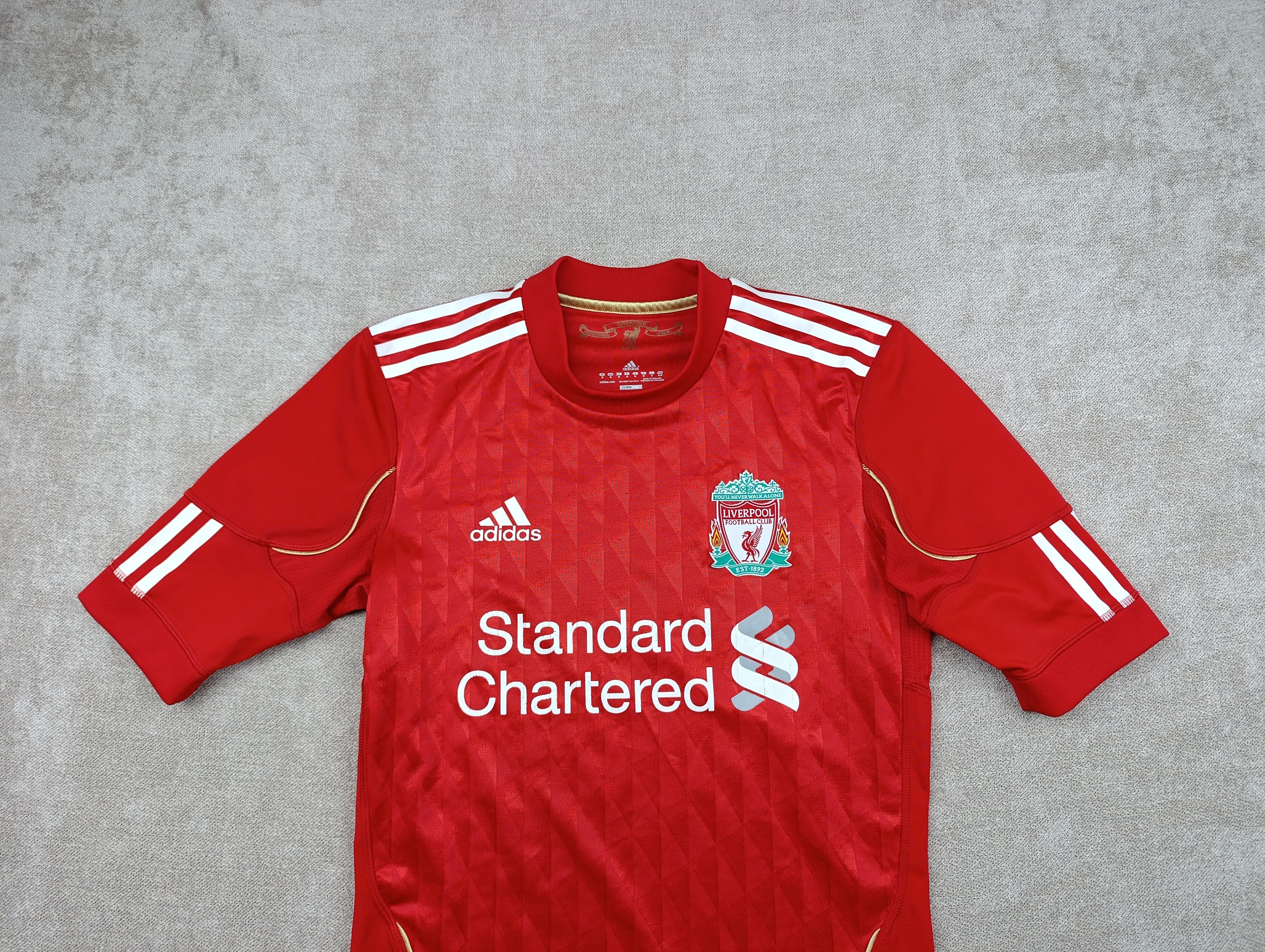 Adidas Adidas Liverpool 2010-12 Home Football Shirt Soccer Jersey Size US M / EU 48-50 / 2 - 2 Thumbnail