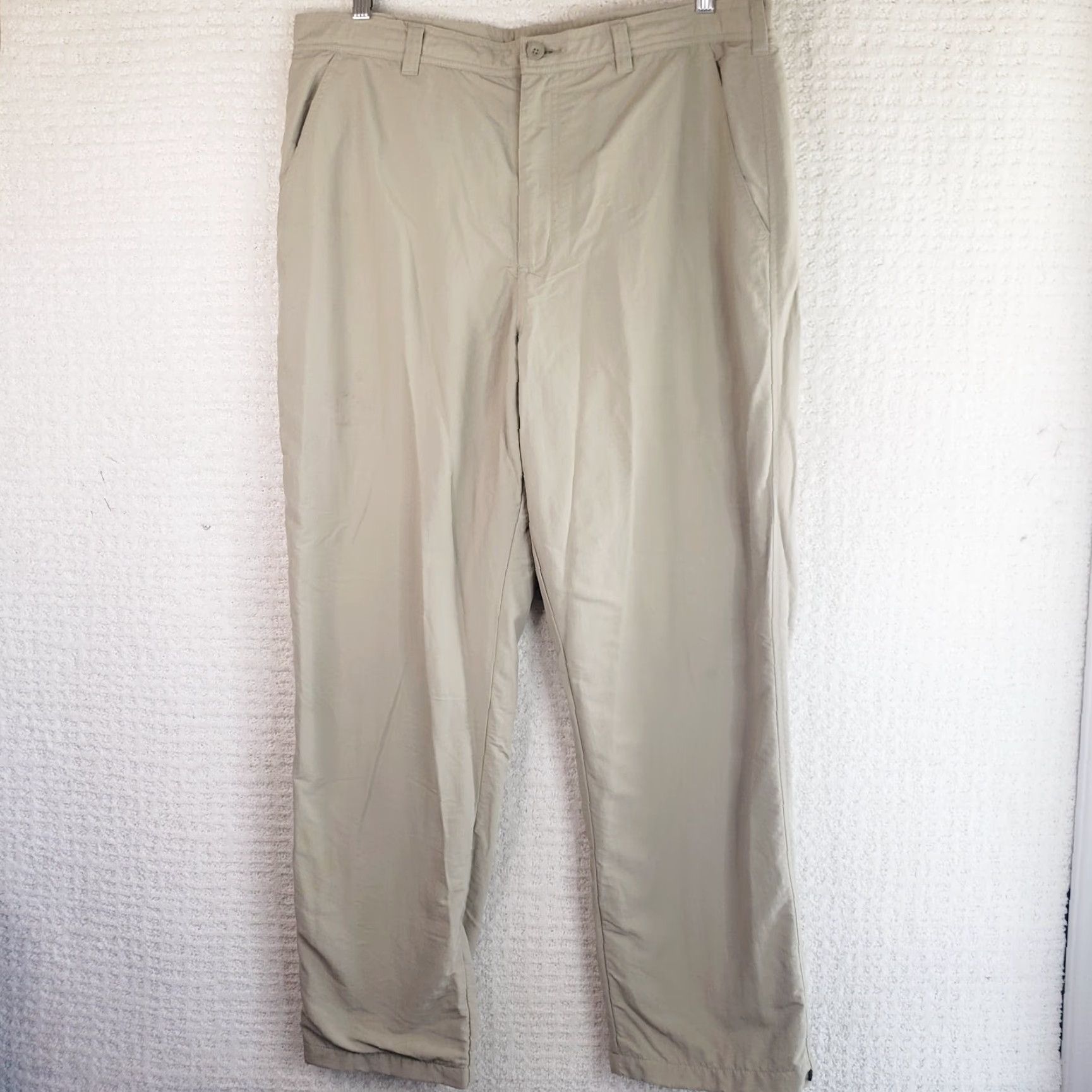 Royal Robbins VINTAGE Royal Robbins Lined Hiking Pants Men 38x31 Beige Nylon Lightweight Cargo Utility Pants Mens Beige 38x31 Casual Outdoor Size US 38 / EU 54 - 2 Thumbnail
