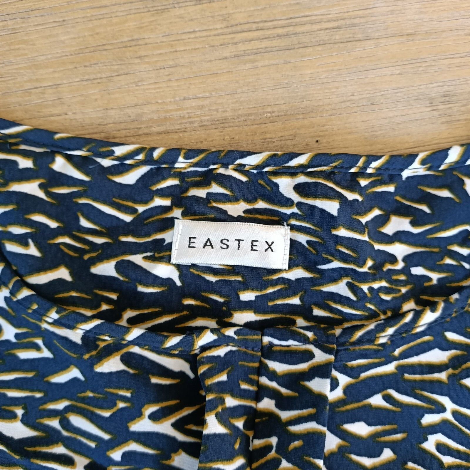 Designer Eastex Womens Blouse Short Sleeve Abstract Printed Corporate Size XXL / US 16-18 / IT 52-54 - 7 Thumbnail