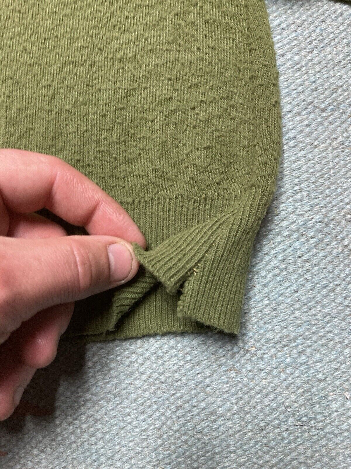 Vintage VTG 70s knit sweater open neck soft comfy green Small Size US S / EU 44-46 / 1 - 5 Thumbnail