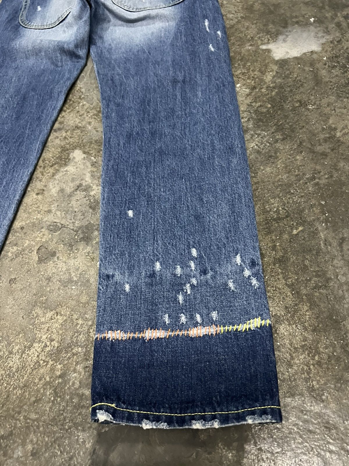 Japanese Brand TSUMORI CHISATO BY ISSEY MIYAKE DISTRESSED JEAN Size US 31 - 13 Thumbnail