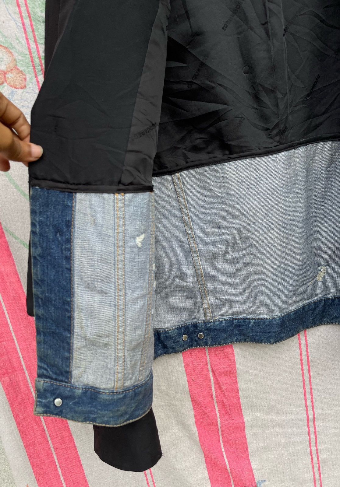 Dsquared2 AW17 DSQUARED2 LAYERED-DESIGN BLAZER DISTRESSED DENIM JACKET Size US M / EU 48-50 / 2 - 14 Thumbnail