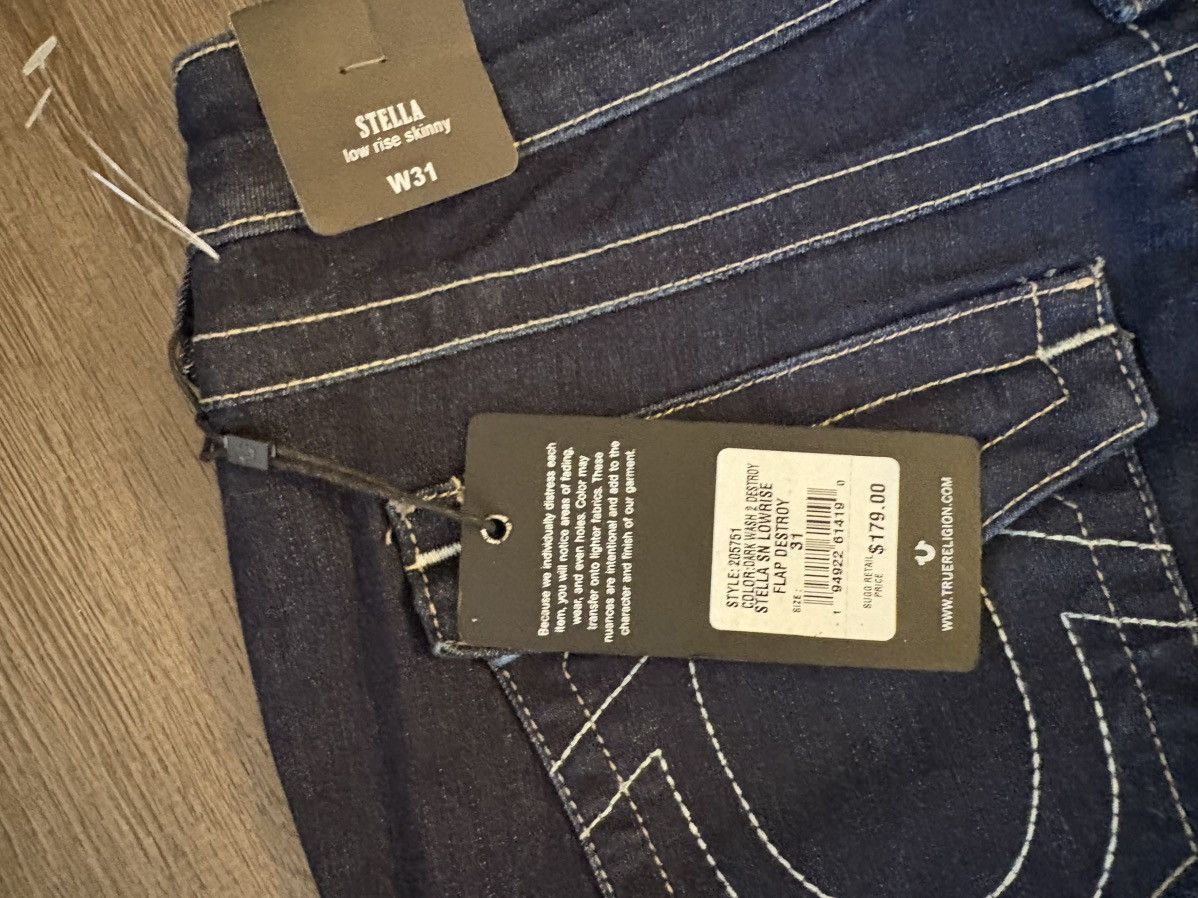True Religion True Religion Stella Low Rise Skinny Jeans Size 31" - 1 Thumbnail