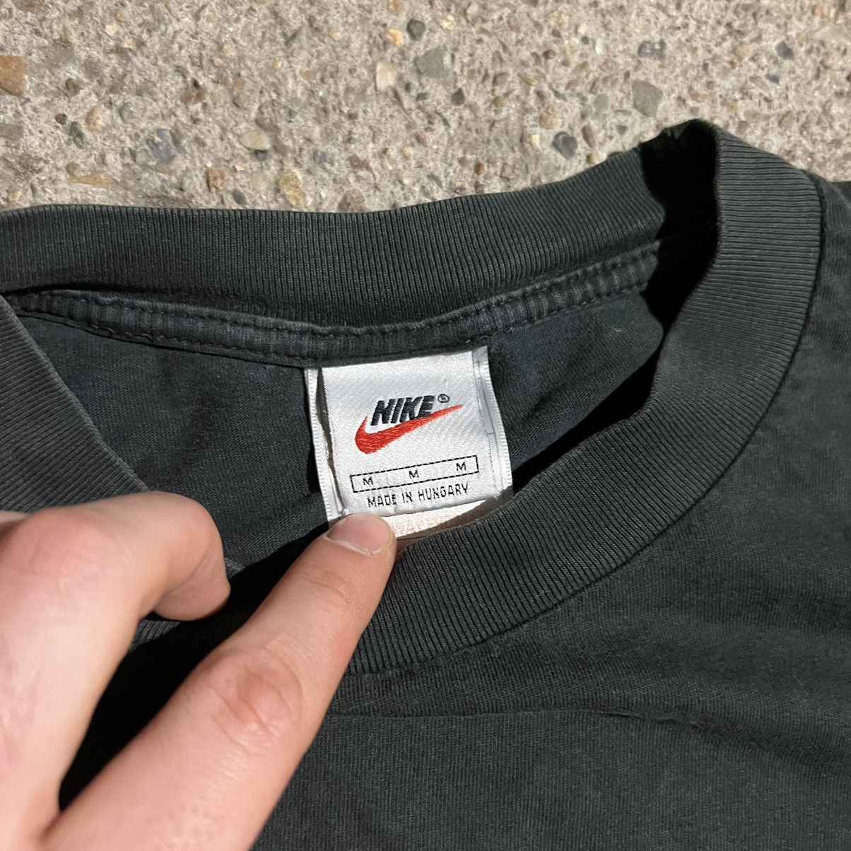 Nike × Vintage Vintage 90’s Nike Center Swoosh T-shirt classic Size US M / EU 48-50 / 2 - 5 Thumbnail