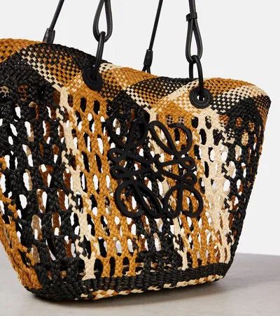 Loewe o1in1g0526 Size: OS / Ibiza Anagram Medium Basket Bag Size ONE SIZE - 7 Thumbnail