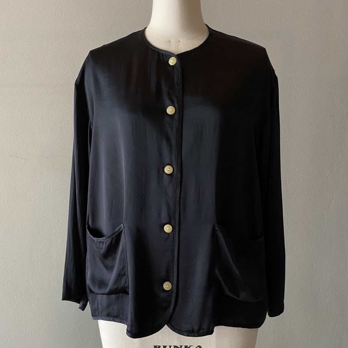 Yves Saint Laurent YVES SAINT LAURENT Black Pocket Shirt with White Buttons Size M / US 6-8 / IT 42-44 - 12 Thumbnail