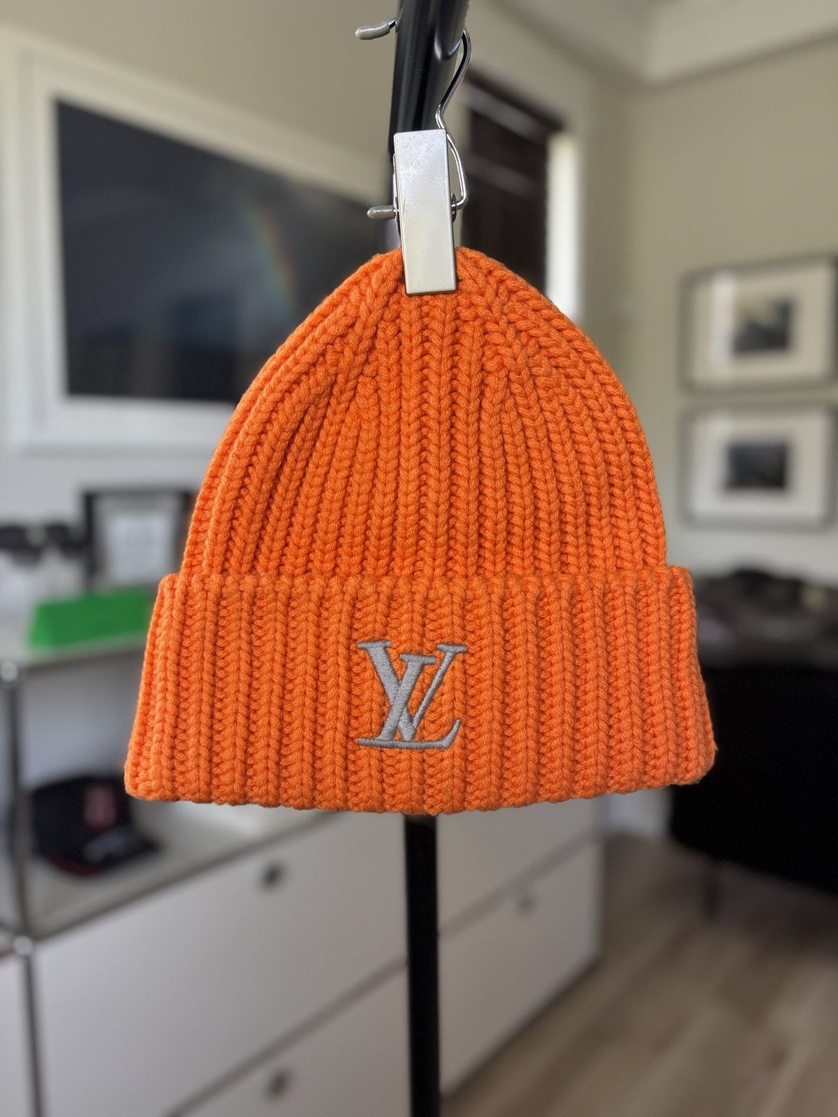 Louis Vuitton LV LOGO KNIT BEANIE ORANGE Size ONE SIZE - 1 Thumbnail