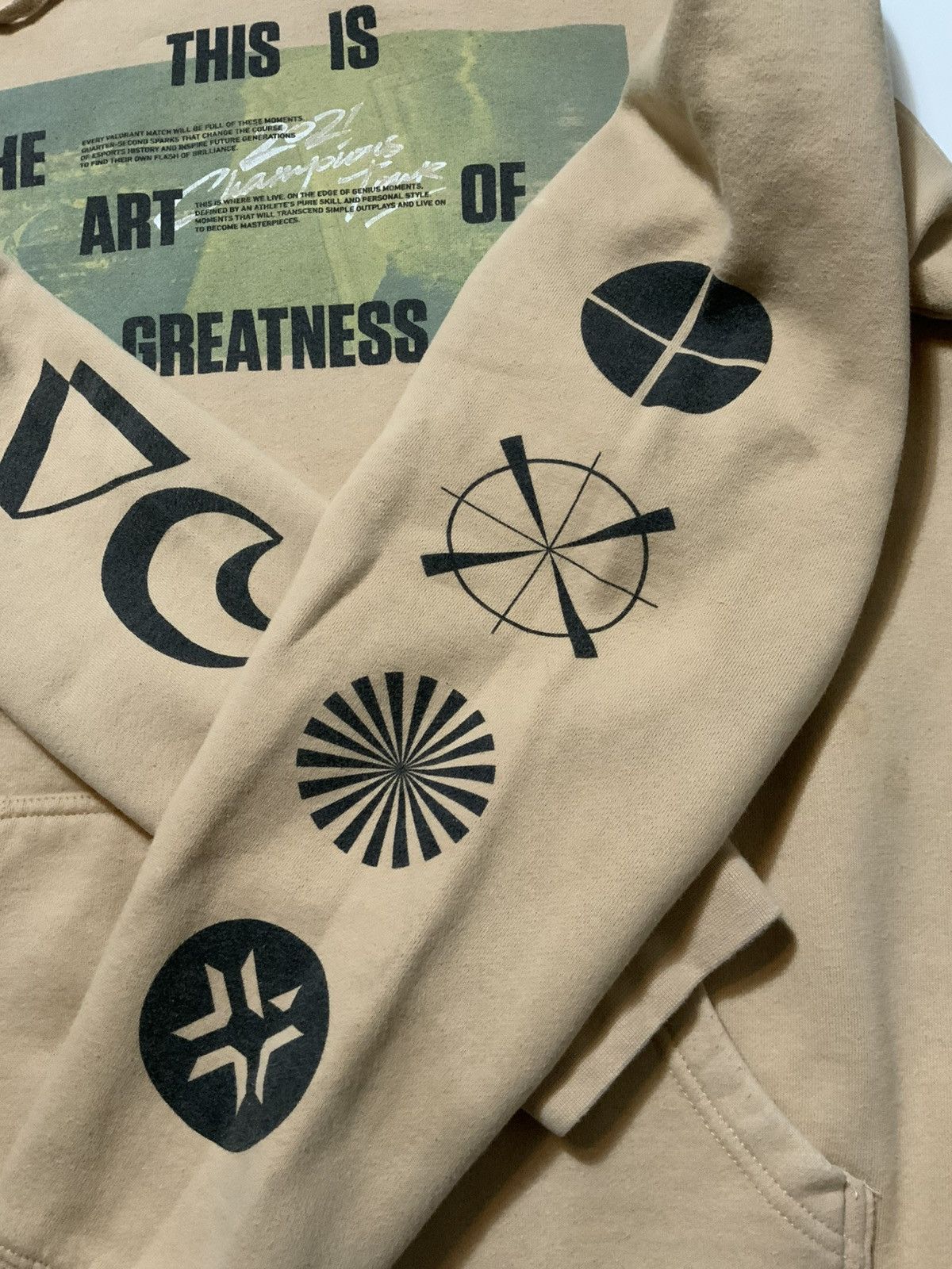 Independent Trading Co. Valorant ‘21 Champions Tour Berlin Riot Games Esports Hoodie Size US L / EU 52-54 / 3 - 8 Thumbnail