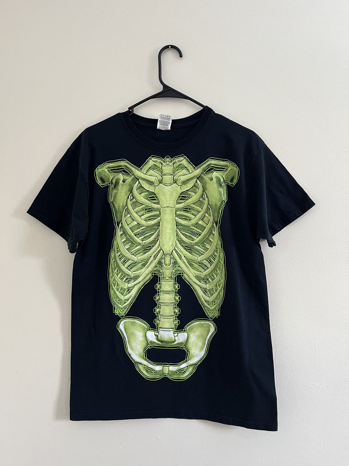 Vintage Vintage Glow In The Dark "Skeleton" T-Shirt Size US M / EU 48-50 / 2 - 1 Thumbnail