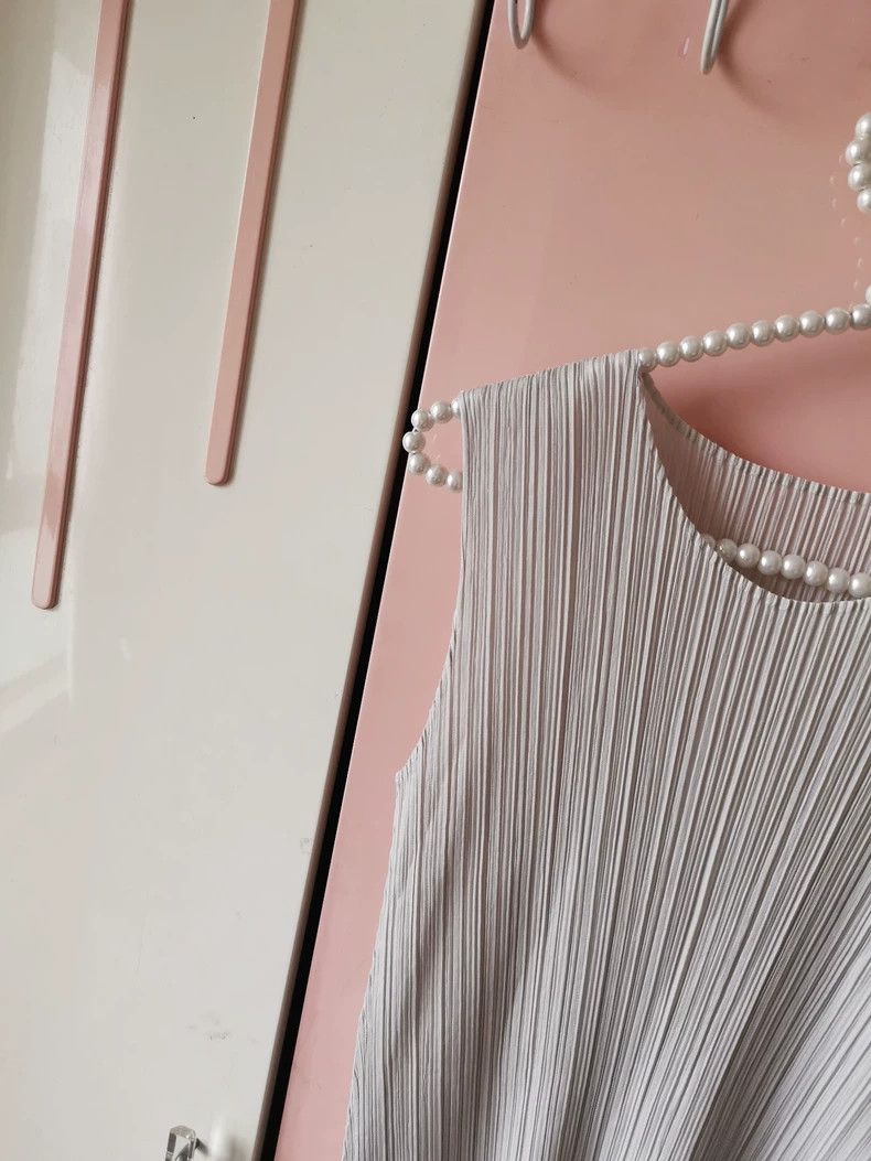 Issey Miyake issey miyake size:3 Beige sleeveless vest 2505-Nextarrow Size XXS / US 00 / IT 34 - 2 Thumbnail