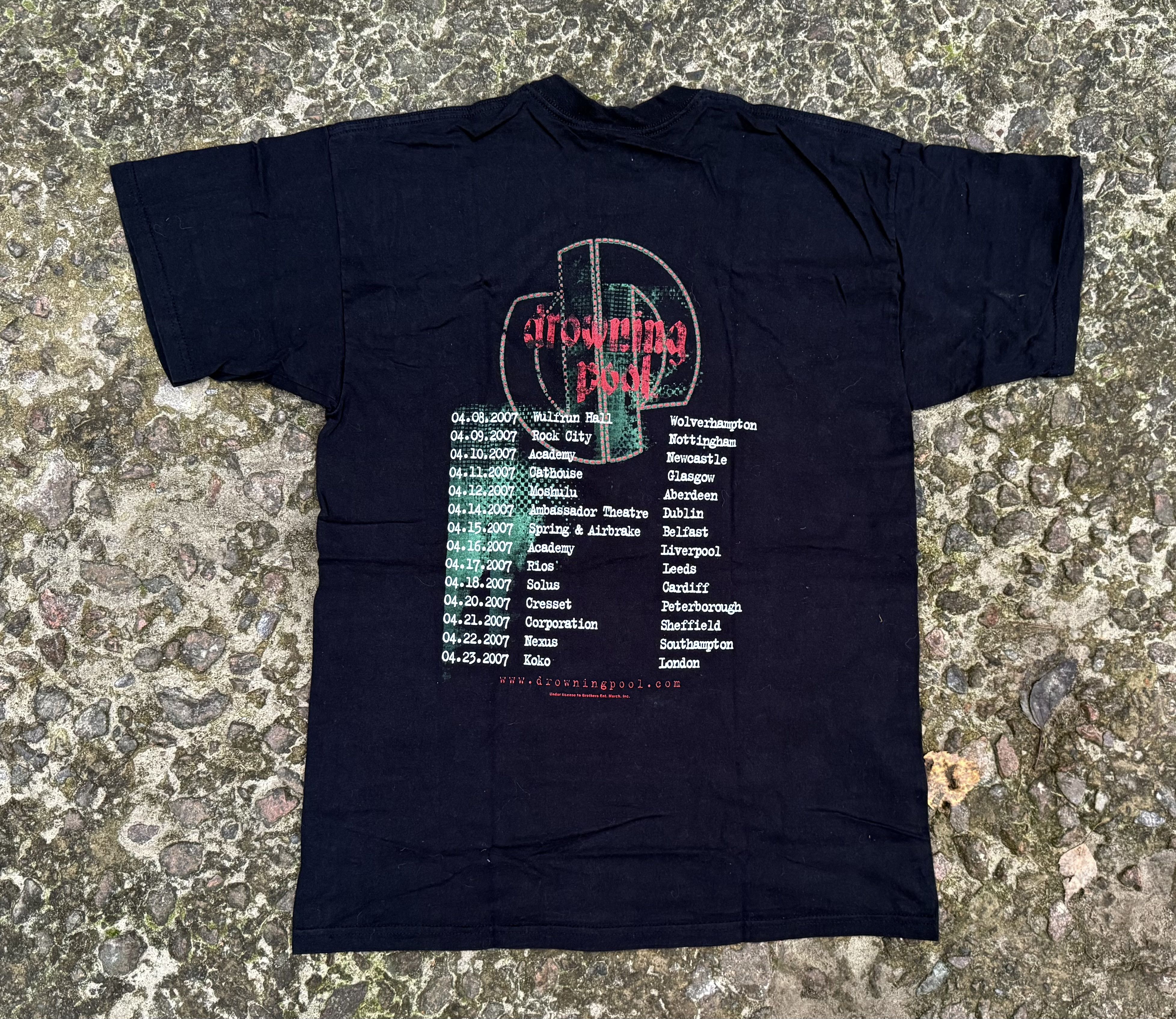 Band Tees Drowning Pool band vintage tshirt 2007 Size US M / EU 48-50 / 2 - 3 Thumbnail