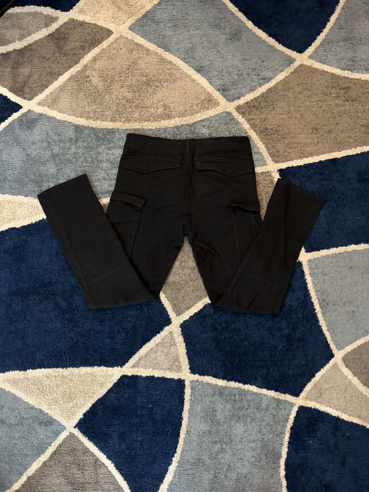 Fashion Nova Black straight leg cargo pants Size US 30 / EU 46 - 4 Thumbnail