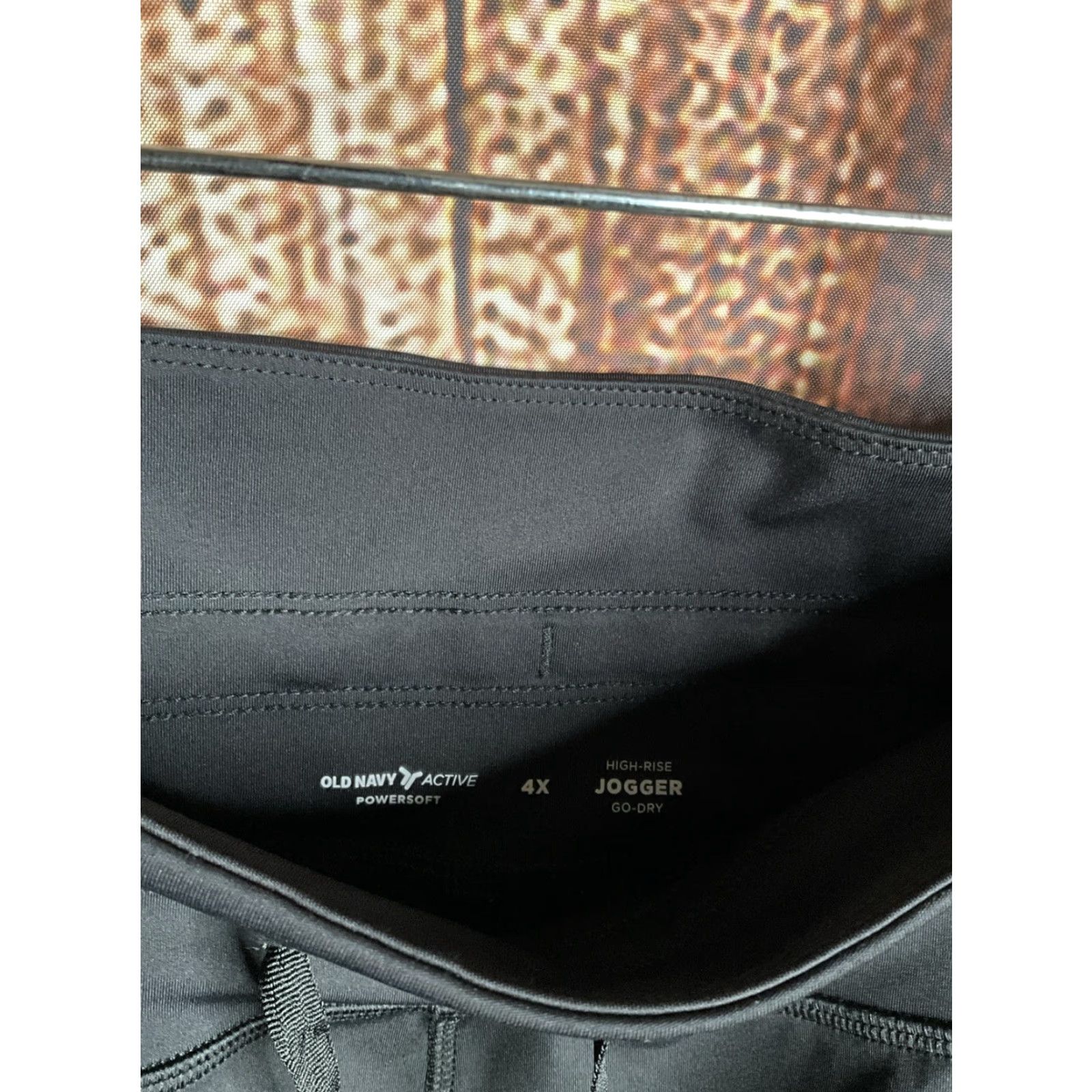 Old Navy VINTAGE Not Vintage actually Old Navy Power Soft Leggings Women 4X Black High Rise Go Dry Activewear Size 40" / US 18 - 2 Thumbnail