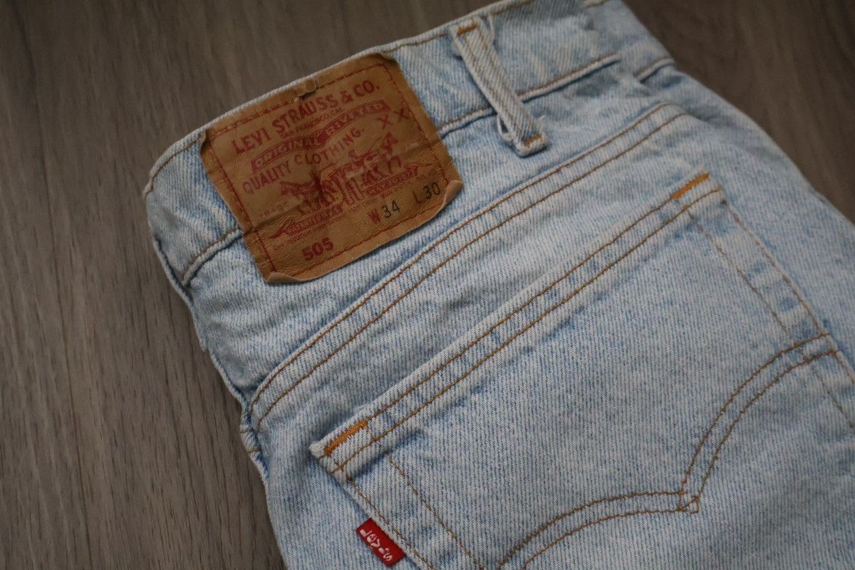 Levi's Early 2000s Levi 505 Size US 26 / EU 42 - 4 Thumbnail