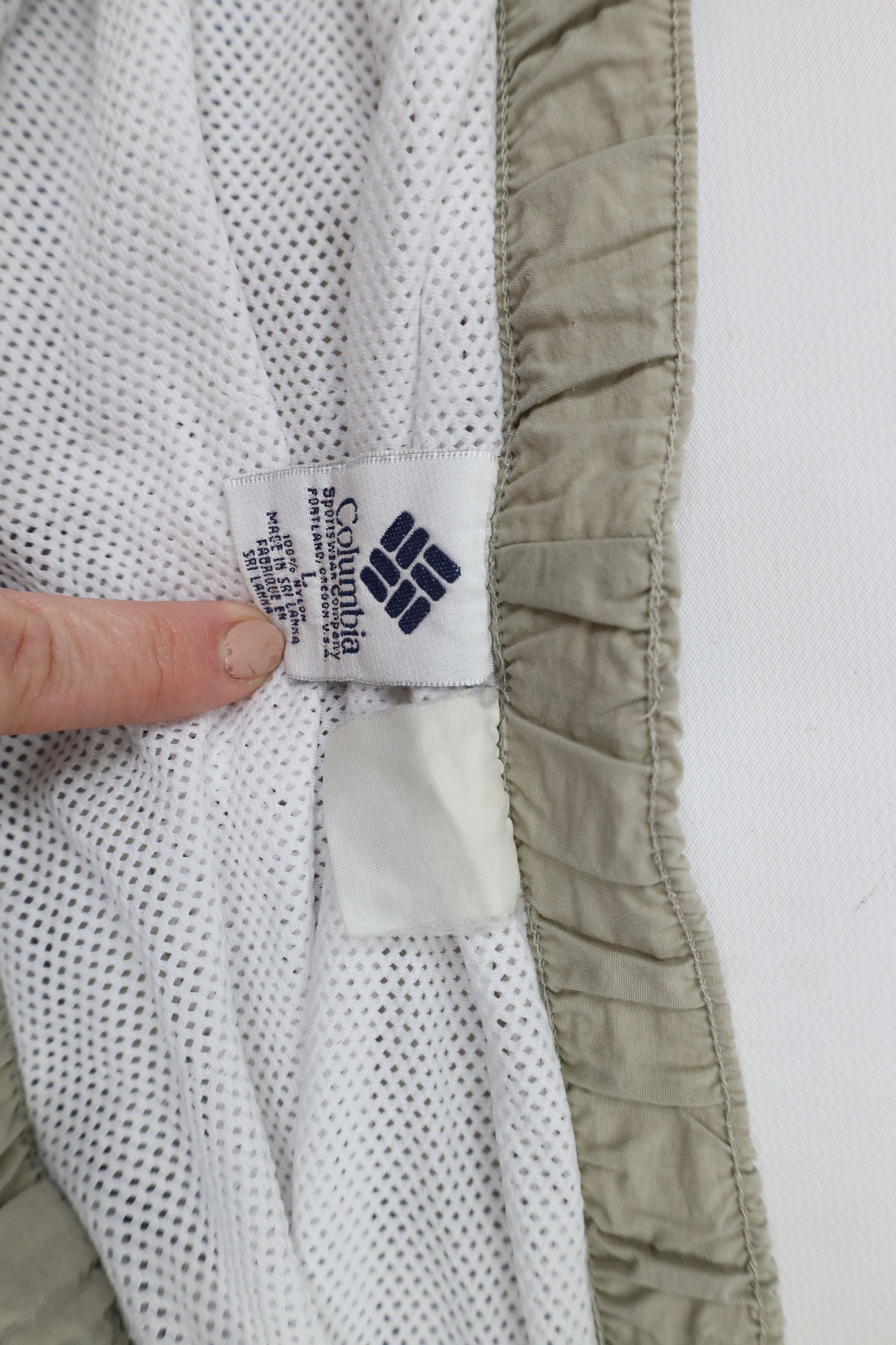 Columbia × Vintage Vintage 90s Columbia Belted Lined Above Knee Cargo Shorts Size US 34 / EU 50 - 7 Thumbnail
