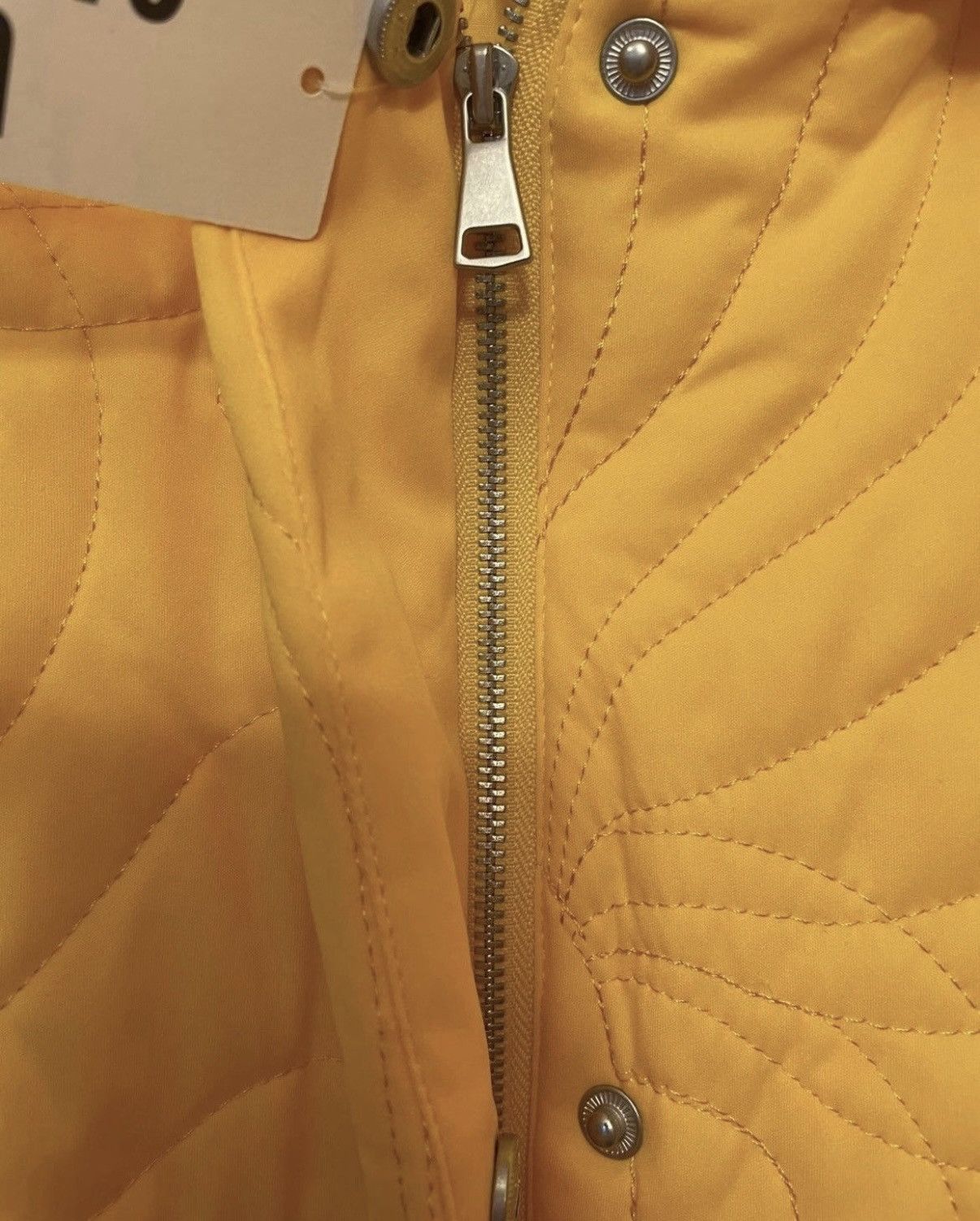 Urban Outfitters Urban Outfitters Yellow Fun Puffer Quilted Jacket NWT-SMALL Size S / US 4 / IT 40 - 6 Thumbnail