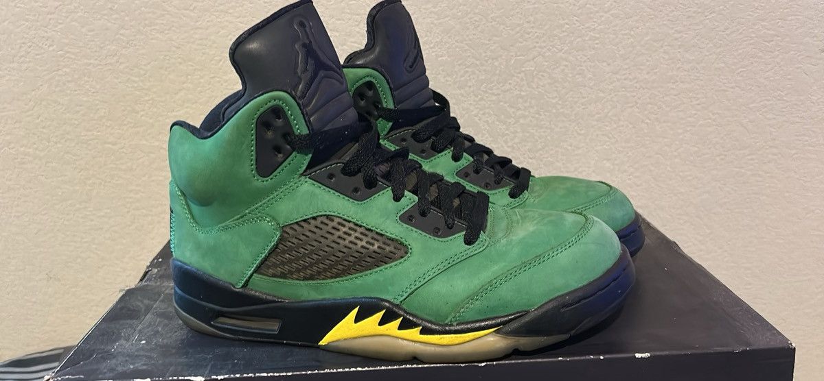 Jordan Brand Oregon Air Jordan 5’s Size US 9 / EU 42 - 1 Thumbnail