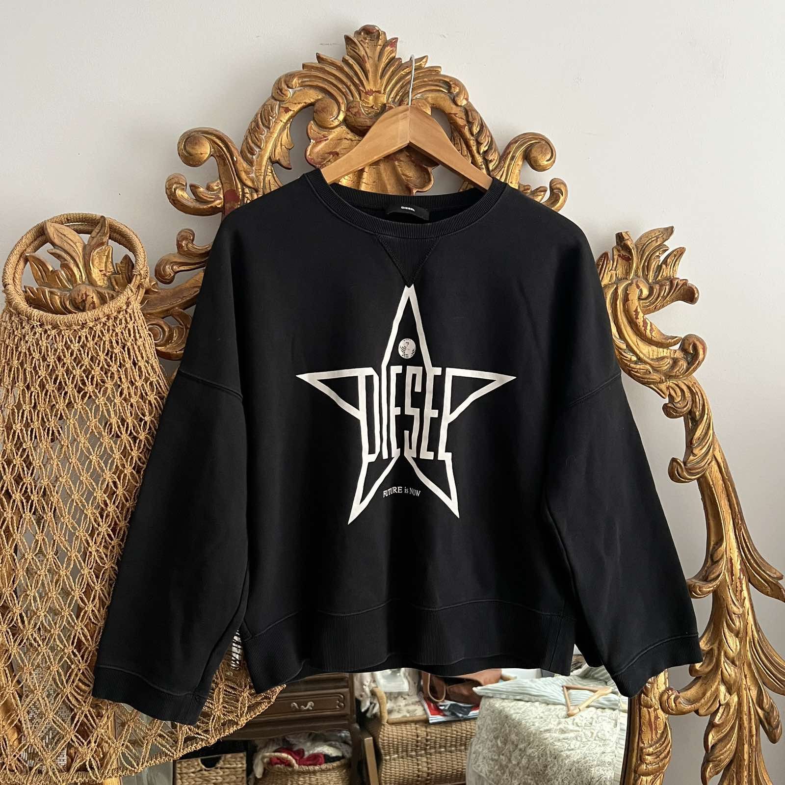 Diesel × Japanese Brand Diesel Crewneck Sweatshirt Big Logo Sz M Size M / US 6-8 / IT 42-44 - 1 Thumbnail