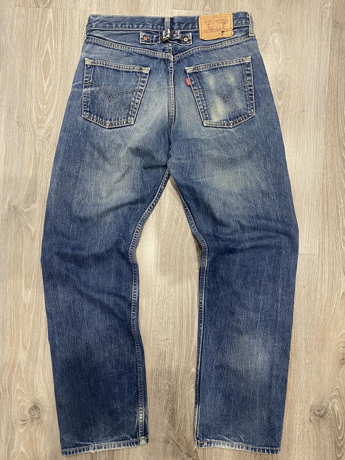 Levi's Very Rare 90s Levi’s 561 04 Cinch Buckle Back Denim Jeans Size US 32 / EU 48 - 2 Thumbnail